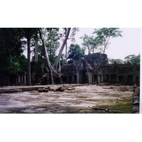 Picture Cambodia Angkor 1996-06 59 - Weather Angkor