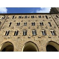 Picture Italy Volterra 2021-09 32 - Walking Street Volterra