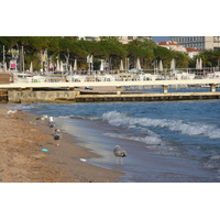 Picture France Cannes Beach 2008-04 32 - Walking Street Beach