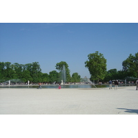 Picture France Paris Garden of Tuileries 2007-05 275 - Shopping Garden of Tuileries