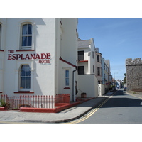 Picture United Kingdom Pembrokeshire Tenby 2006-05 85 - Hot Season Tenby