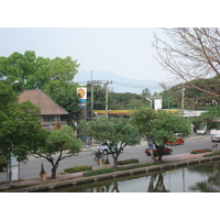 Picture Thailand Chiang Mai Inside Canal Arrak Road(Canal) 2006-04 19 - Hotel Pool Arrak Road(Canal)