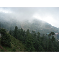 Picture Pakistan Murree 2006-08 38 - Walking Street Murree