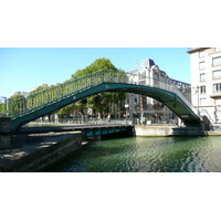 Picture France Paris Canal St Martin 2007-08 35 - Lakes Canal St Martin