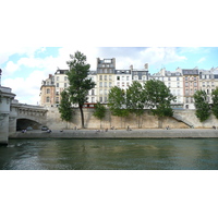 Picture France Paris La seine banks 2007-07 5 - Restaurants La seine banks