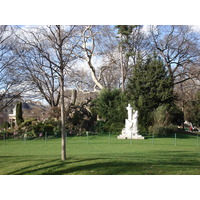 Picture France Paris Monceau Garden 2006-03 10 - Cost Monceau Garden