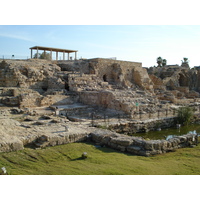 Picture Israel Caesarea 2006-12 3 - Monument Caesarea