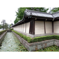 Picture Japan Kyoto Higashi Honganji Temple 2010-06 18 - Lake Higashi Honganji Temple