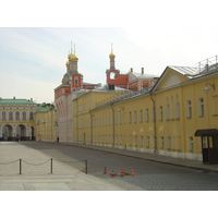 Picture Russia Moscow Kremlin 2005-04 30 - Walking Street Kremlin