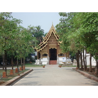 Picture Thailand Chiang Mai Inside Canal Wat Phra Sing temple 2006-04 0 - Street Wat Phra Sing temple