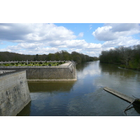 Picture France Chenonceau Castle 2008-04 42 - Lake Chenonceau Castle