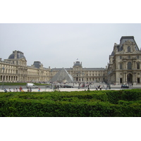 Picture France Paris Louvre Carrousel Garden 2007-05 72 - Lake Louvre Carrousel Garden