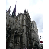 Picture France Paris Notre Dame 2007-05 76 - Walking Street Notre Dame