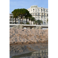 Picture France Cannes Beach 2008-04 27 - Lakes Beach