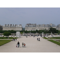 Picture France Paris Garden of Tuileries 2007-05 214 - SPA Garden of Tuileries