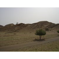 Picture Sultanate of Oman Buraimi to Sohar road 2005-03 2 - Monument Buraimi to Sohar road