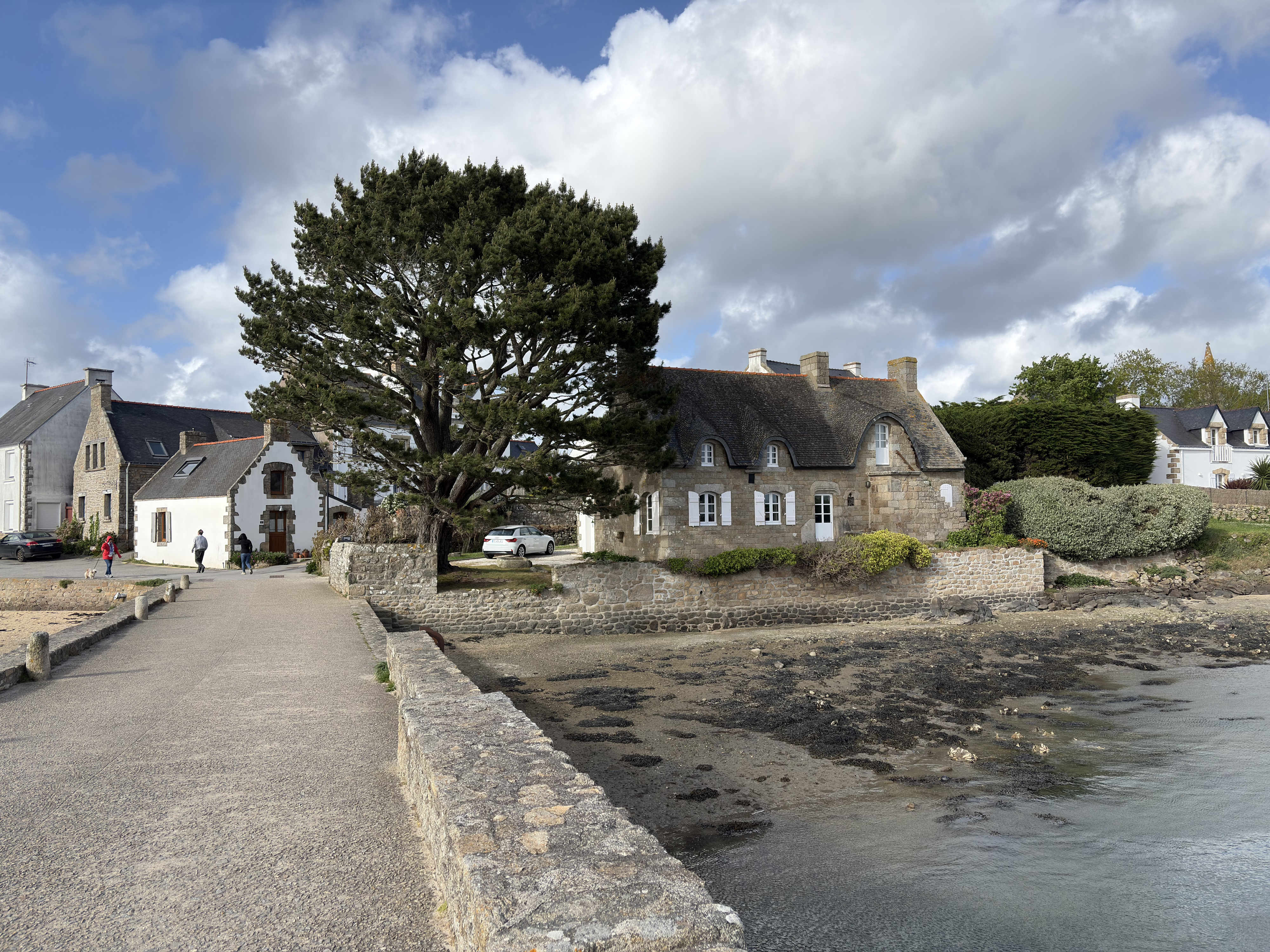 Picture France Belz 2026-04 45 - Journey Belz