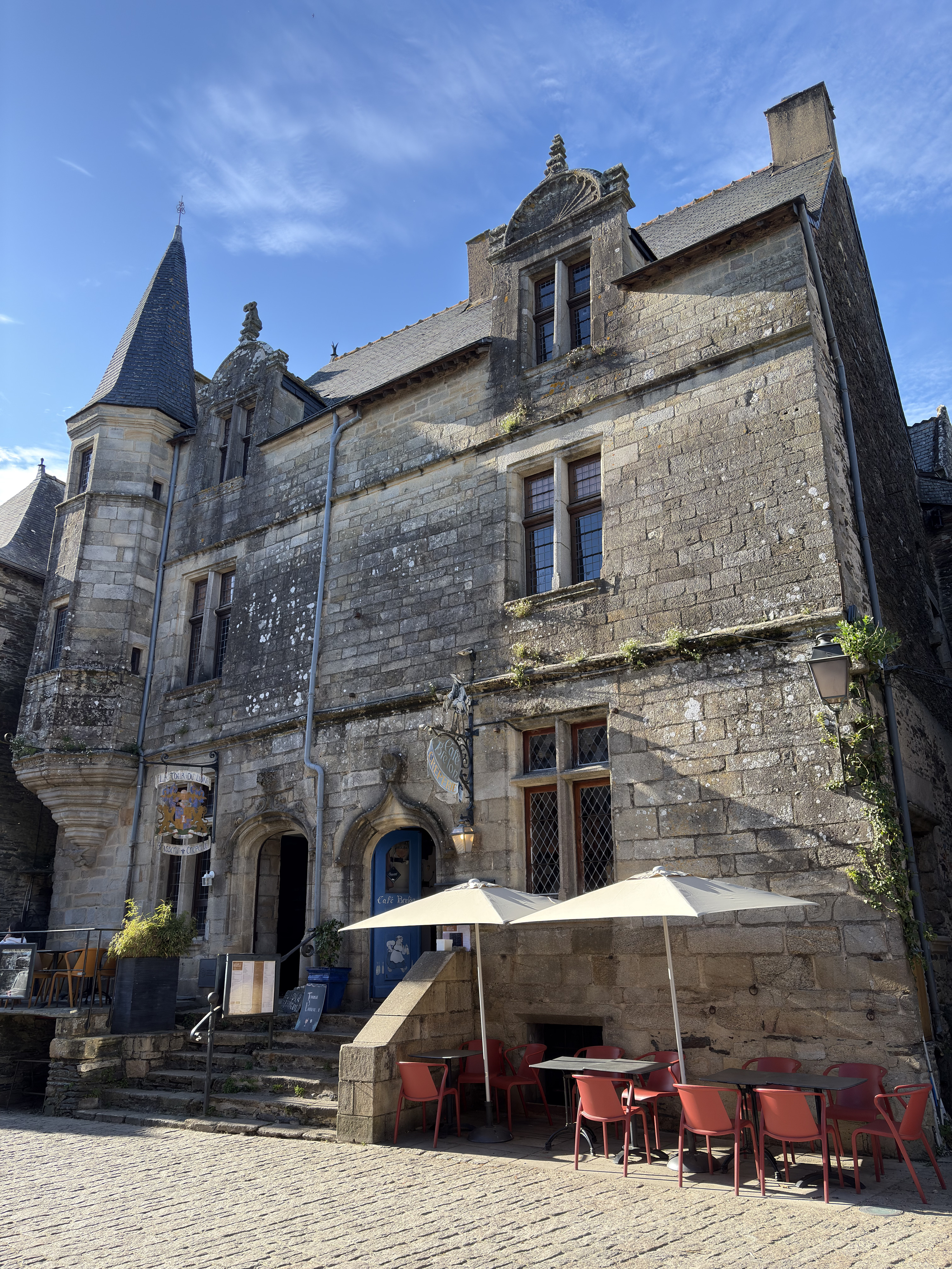 Picture France Rochefort en terre 2026-04 11 - Tour Rochefort en terre
