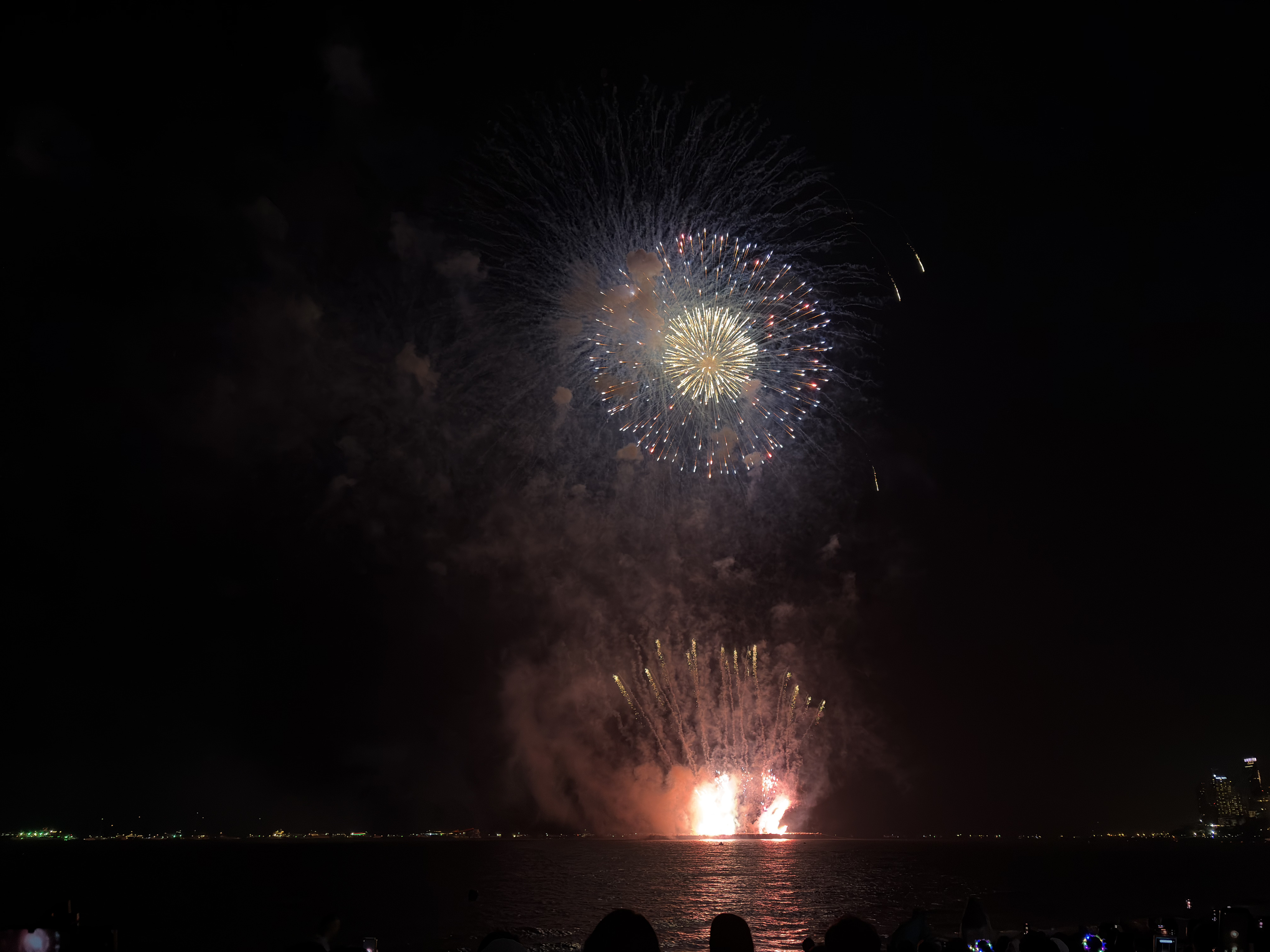 Picture Thailand Pattaya Fireworks 2024-12 40 - Tour Fireworks