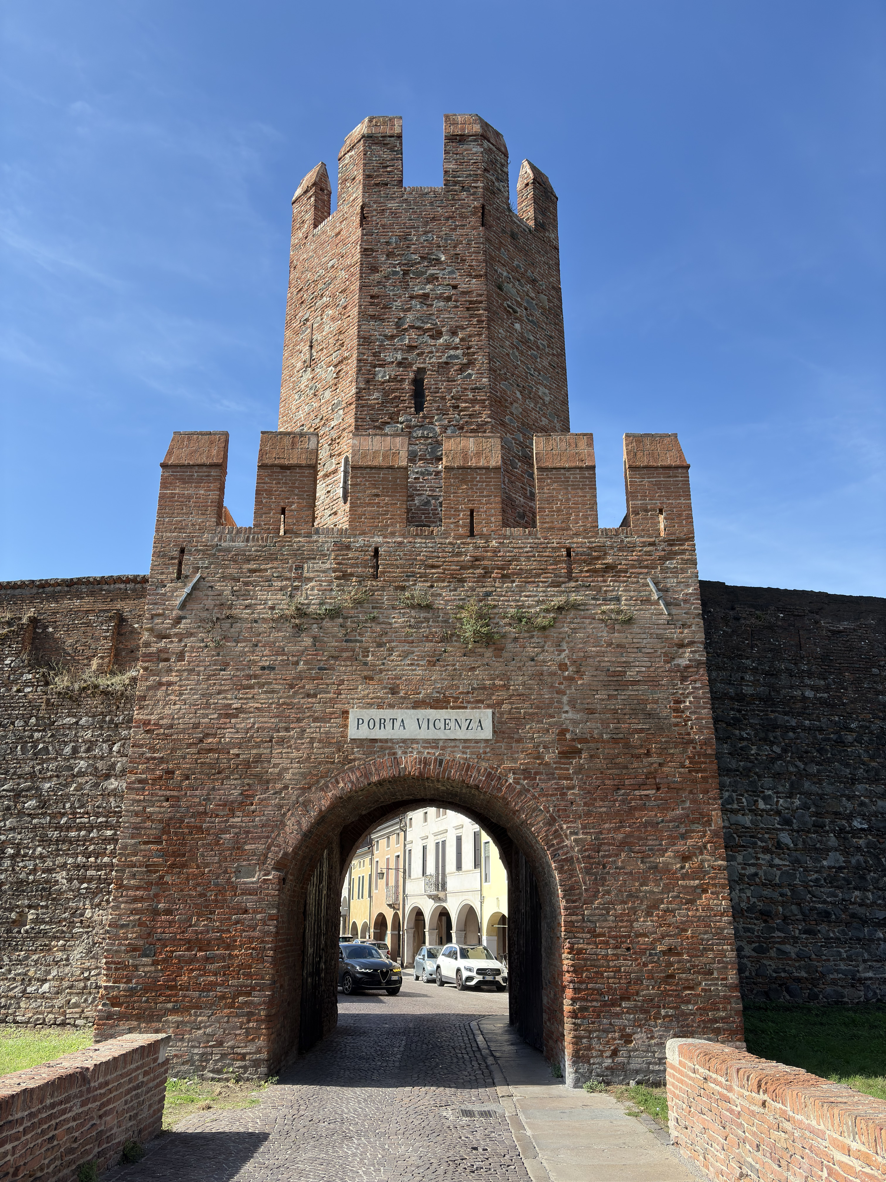 Picture Italy Montagnana 2025-09 10 - Tours Montagnana