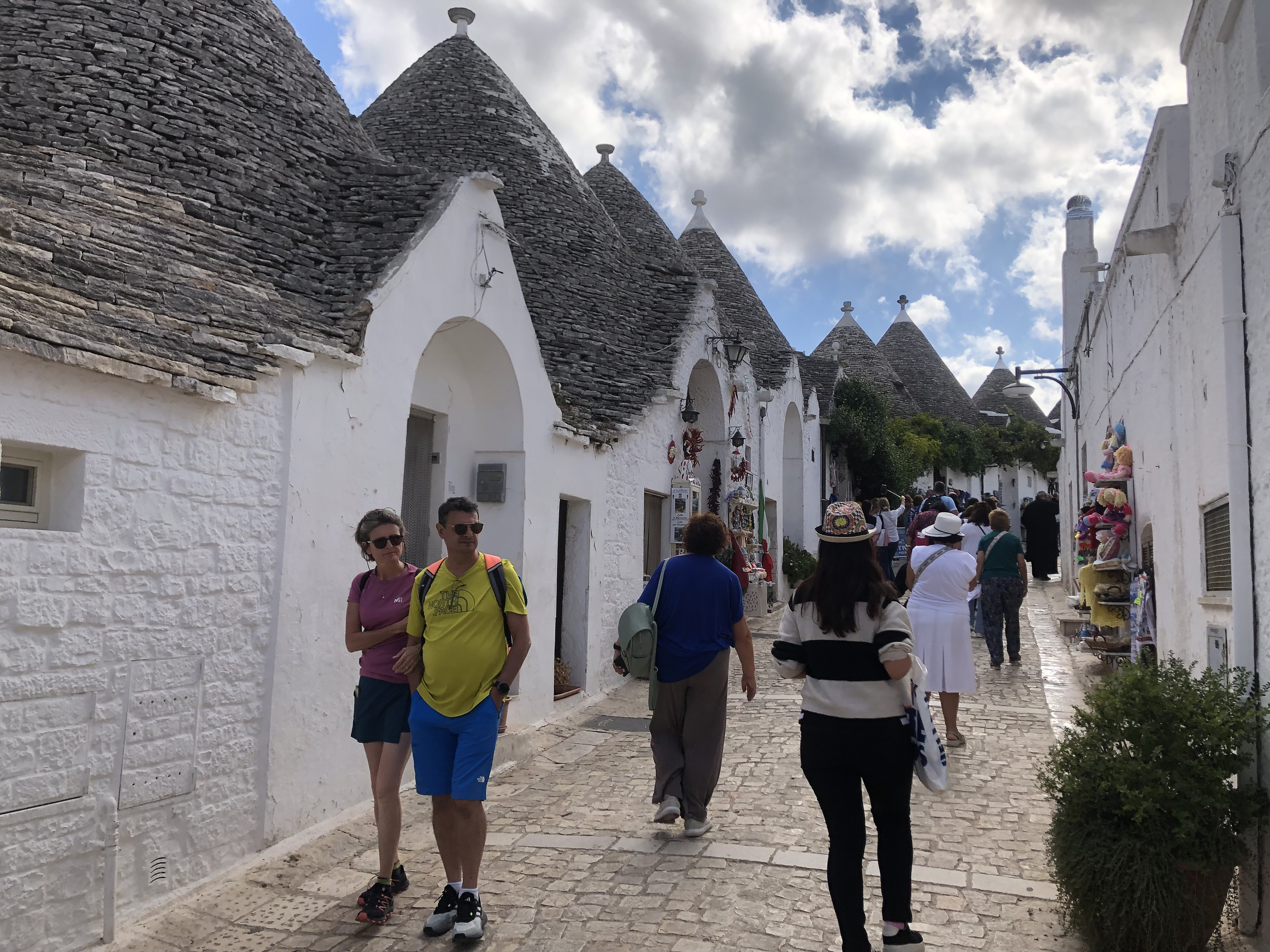 Picture Italy Alberobello 2024-09 38 - Center Alberobello
