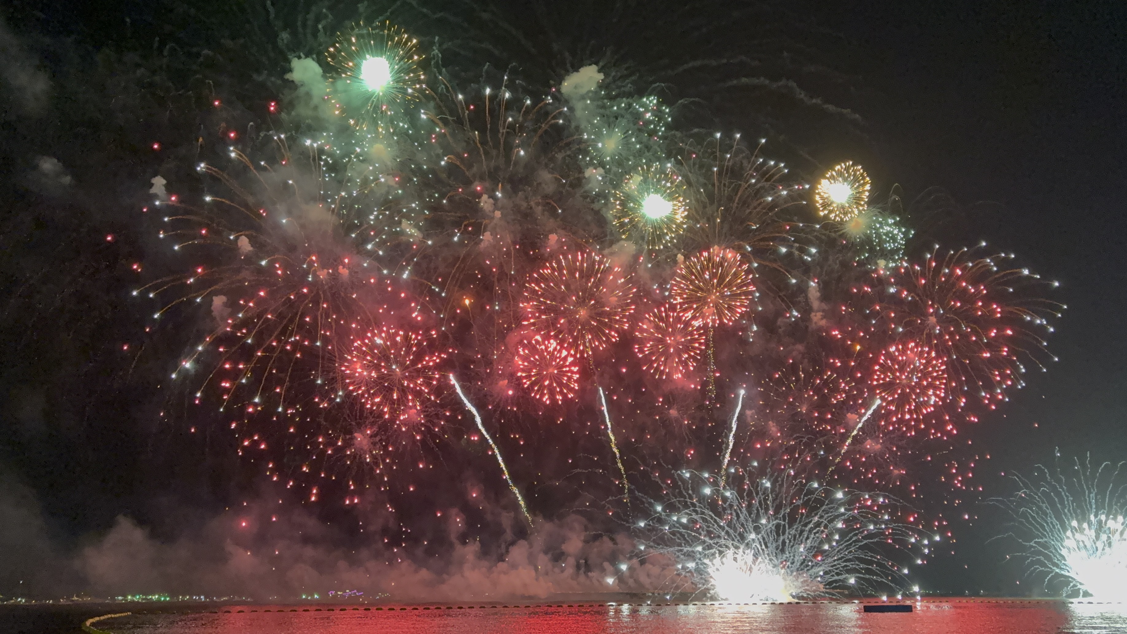 Picture Thailand Pattaya pattaya firework festival 2025-12 34 - Journey pattaya firework festival