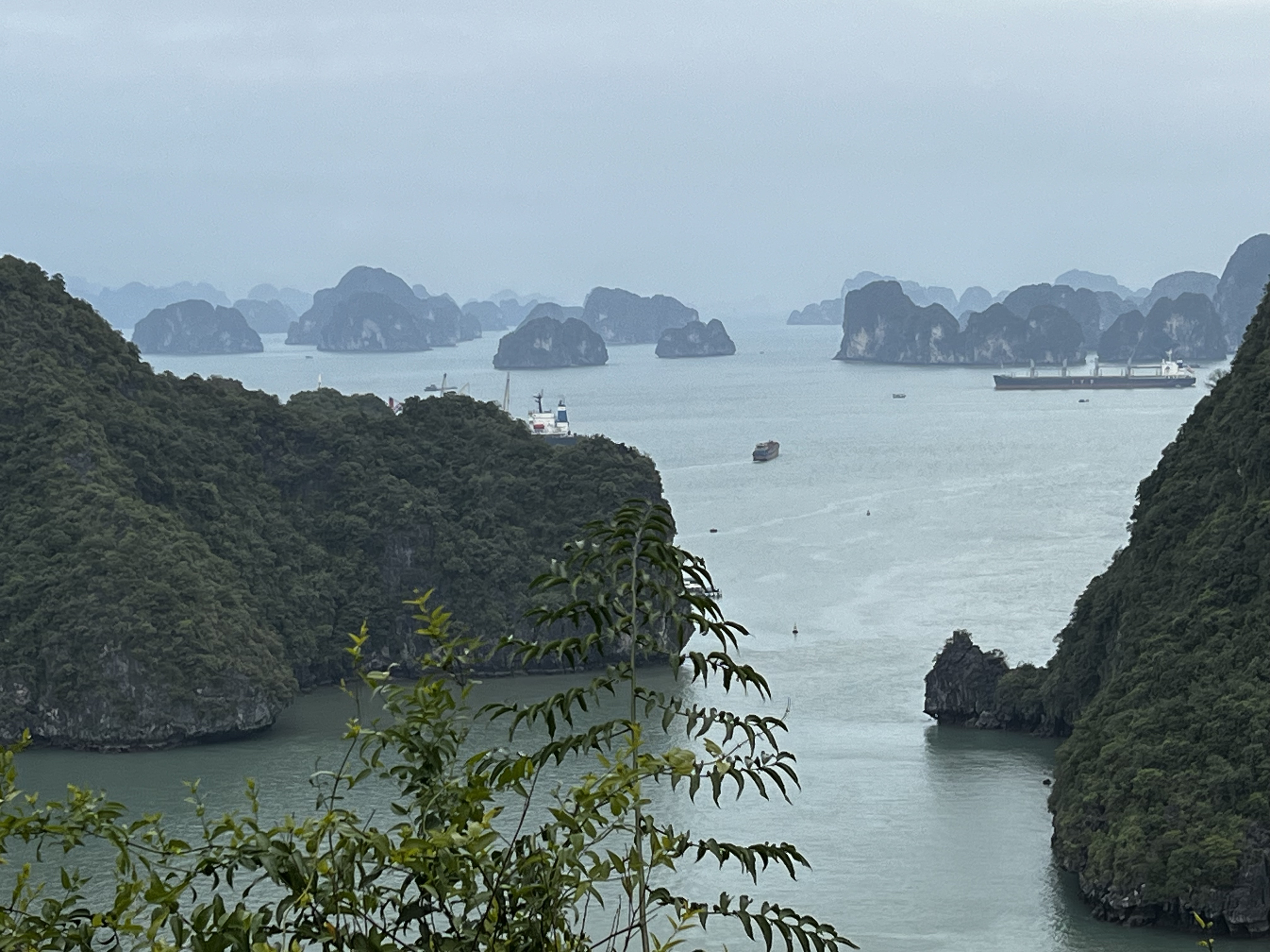 Picture Vietnam Ha Long Bay 2024-01 152 - Recreation Ha Long Bay