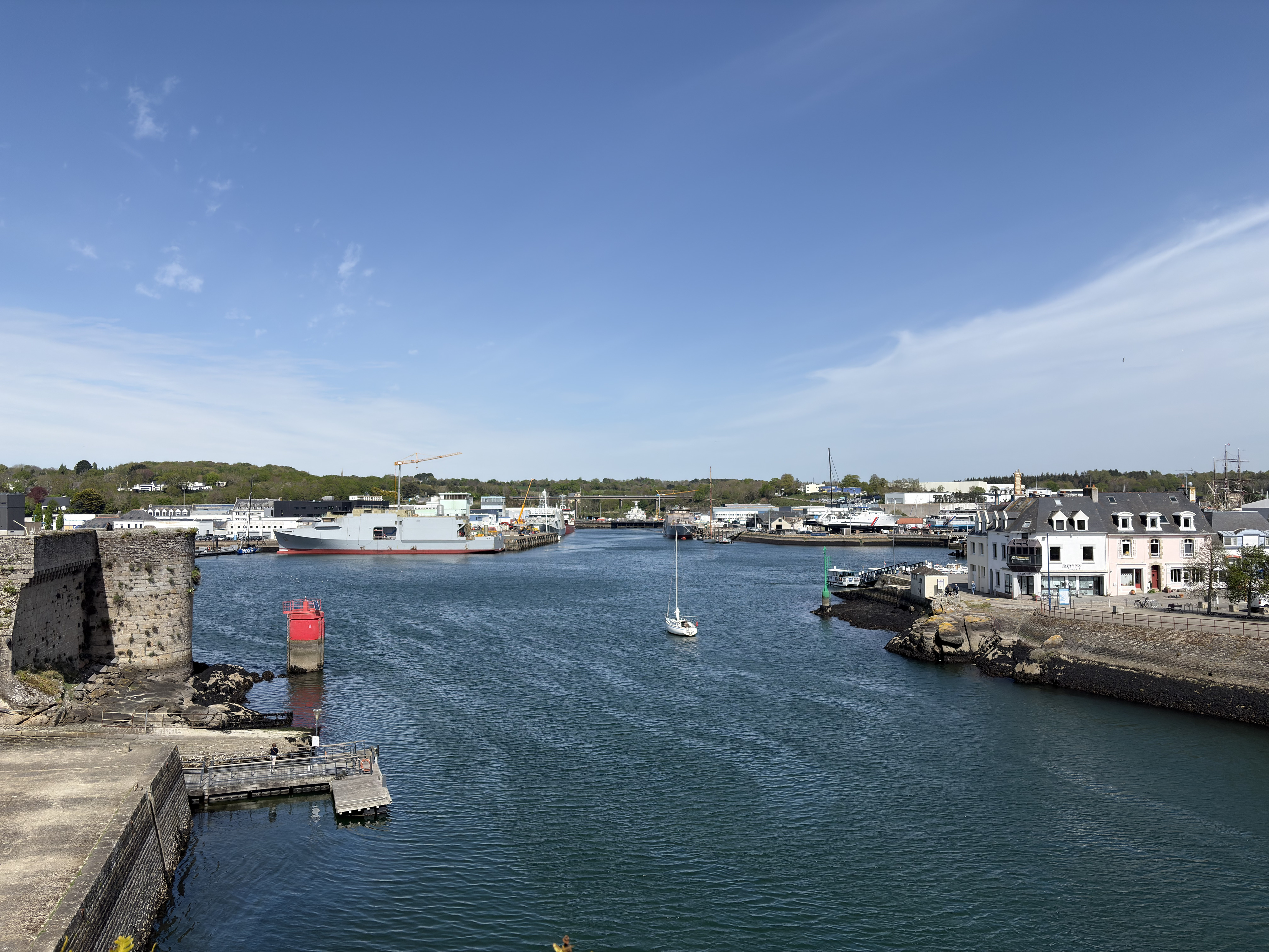 Picture France Concarneau Ville close 2026-04 49 - Journey Ville close