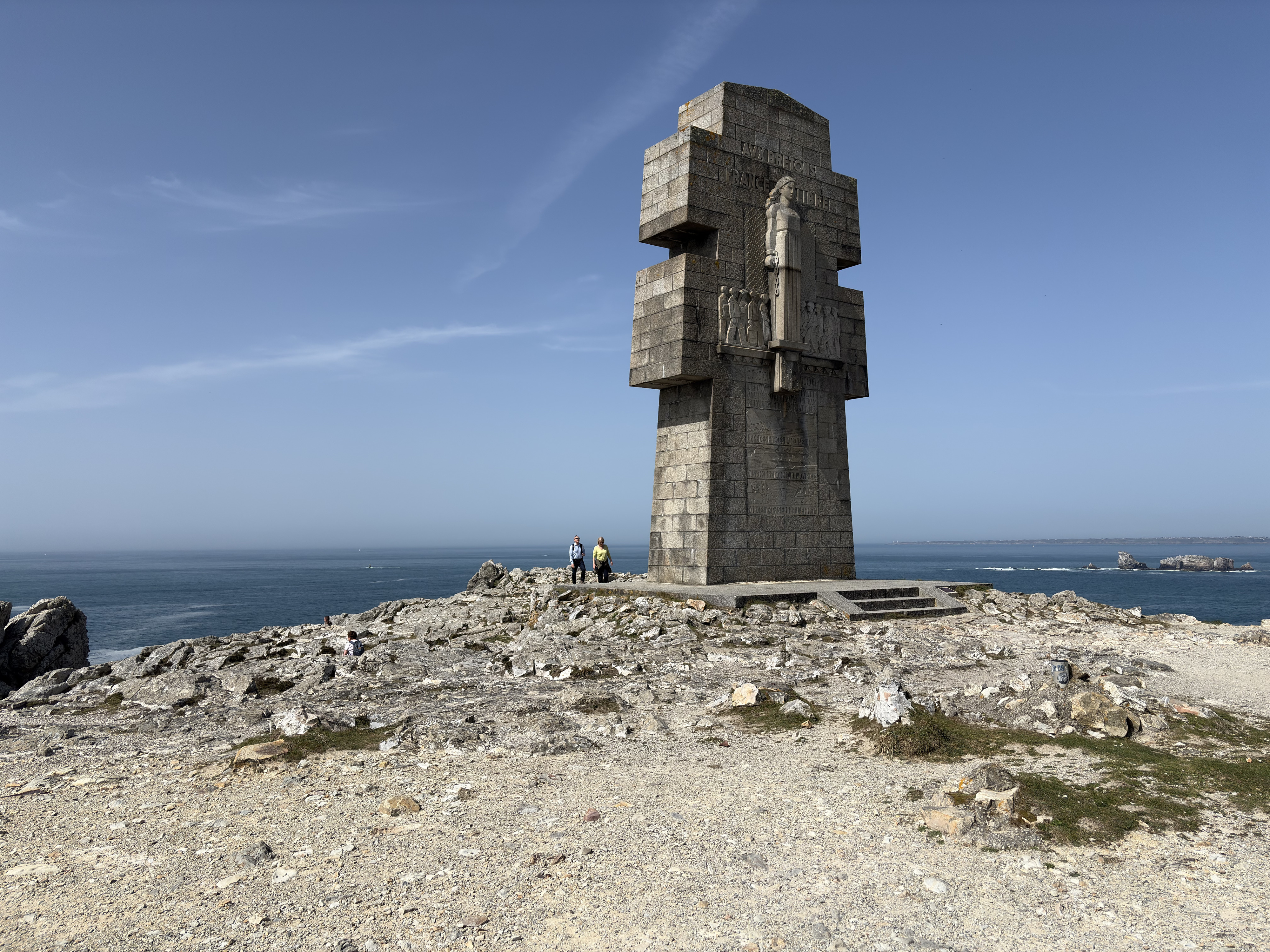 Picture France Crozon Pen Hir 2026-04 63 - Tour Pen Hir