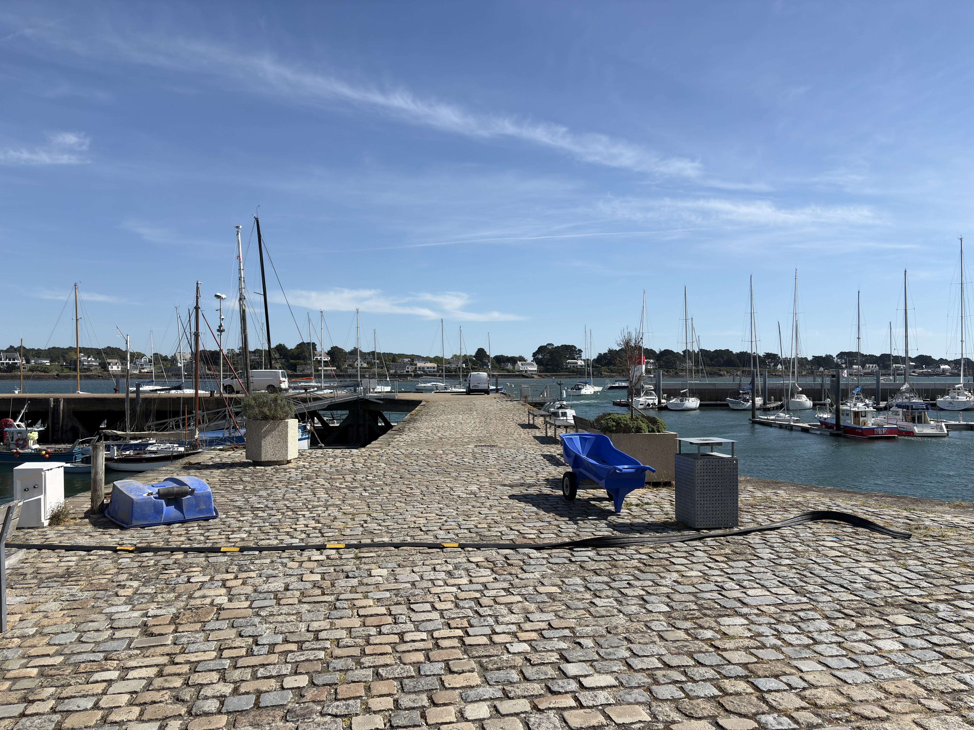 Picture France La Trinite-sur-Mer 2026-04 33 - Discovery La Trinite-sur-Mer