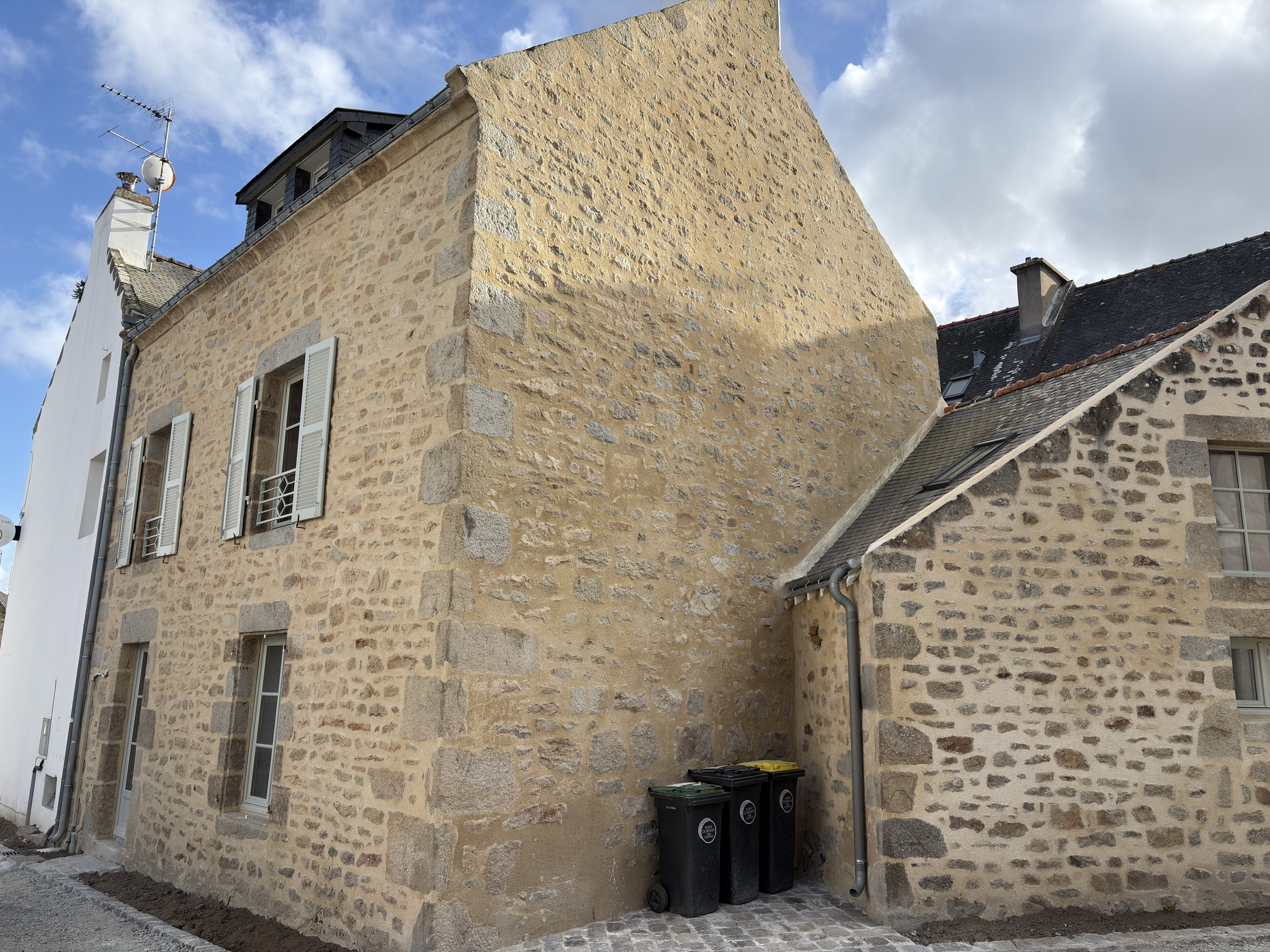 Picture France Belz 2026-04 20 - Tours Belz