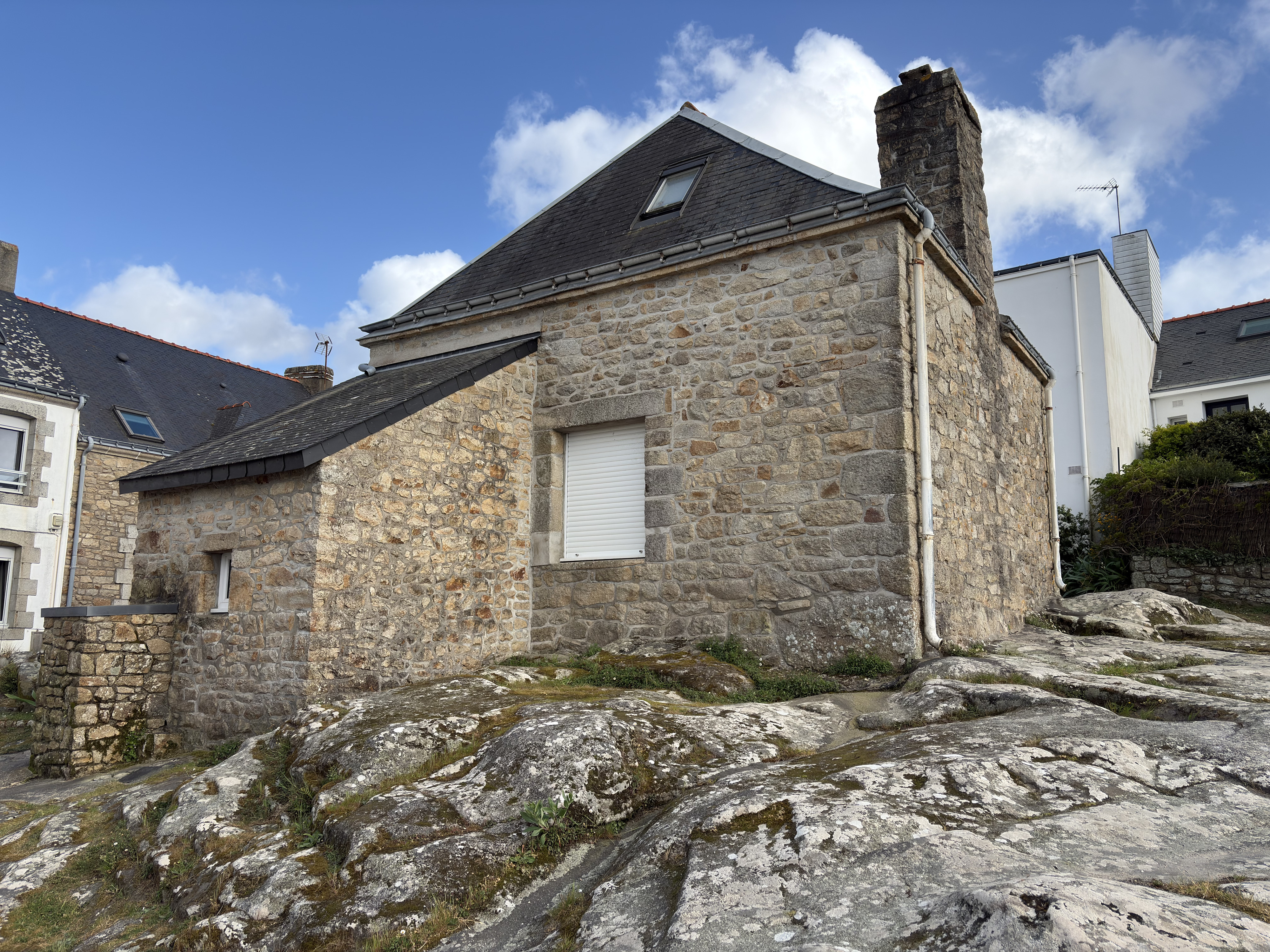 Picture France Belz 2026-04 14 - History Belz