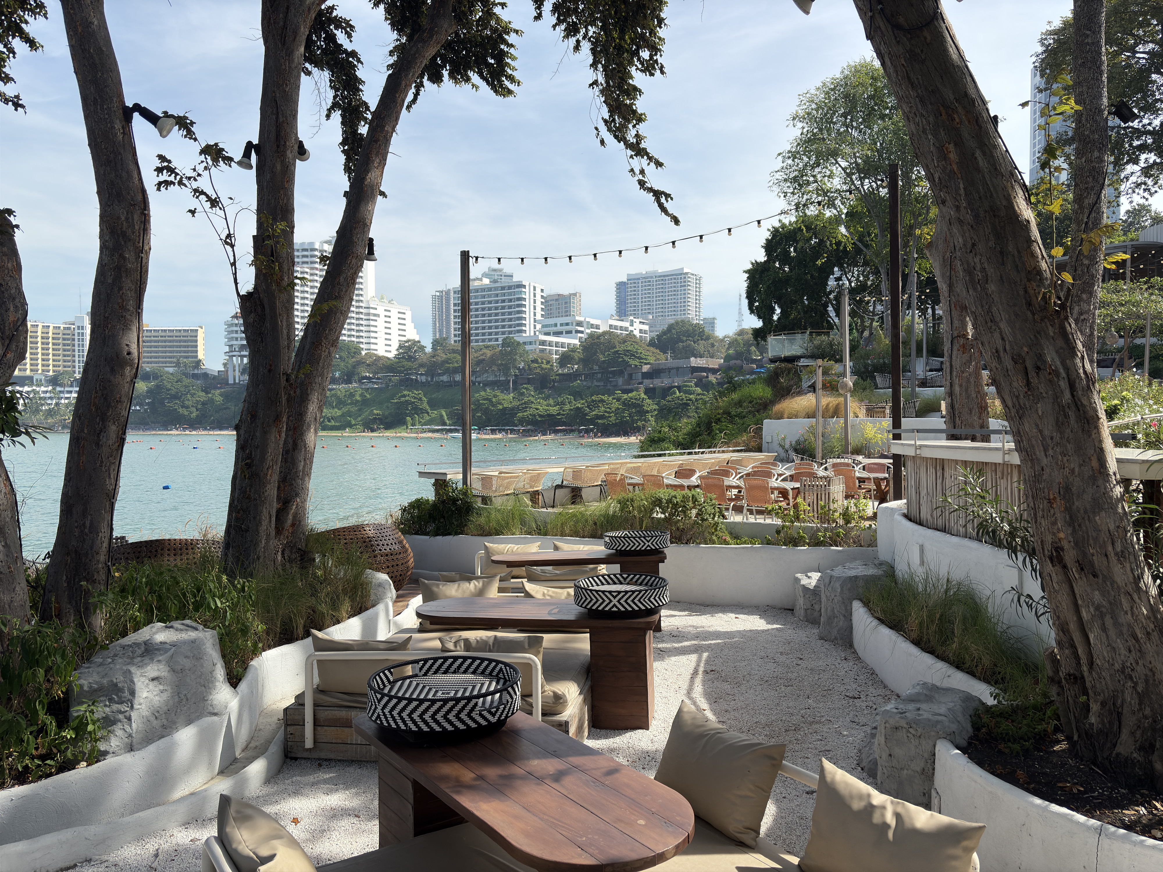 Picture Thailand Pattaya Oxygen Restaurant 2024-12 76 - Discovery Oxygen Restaurant