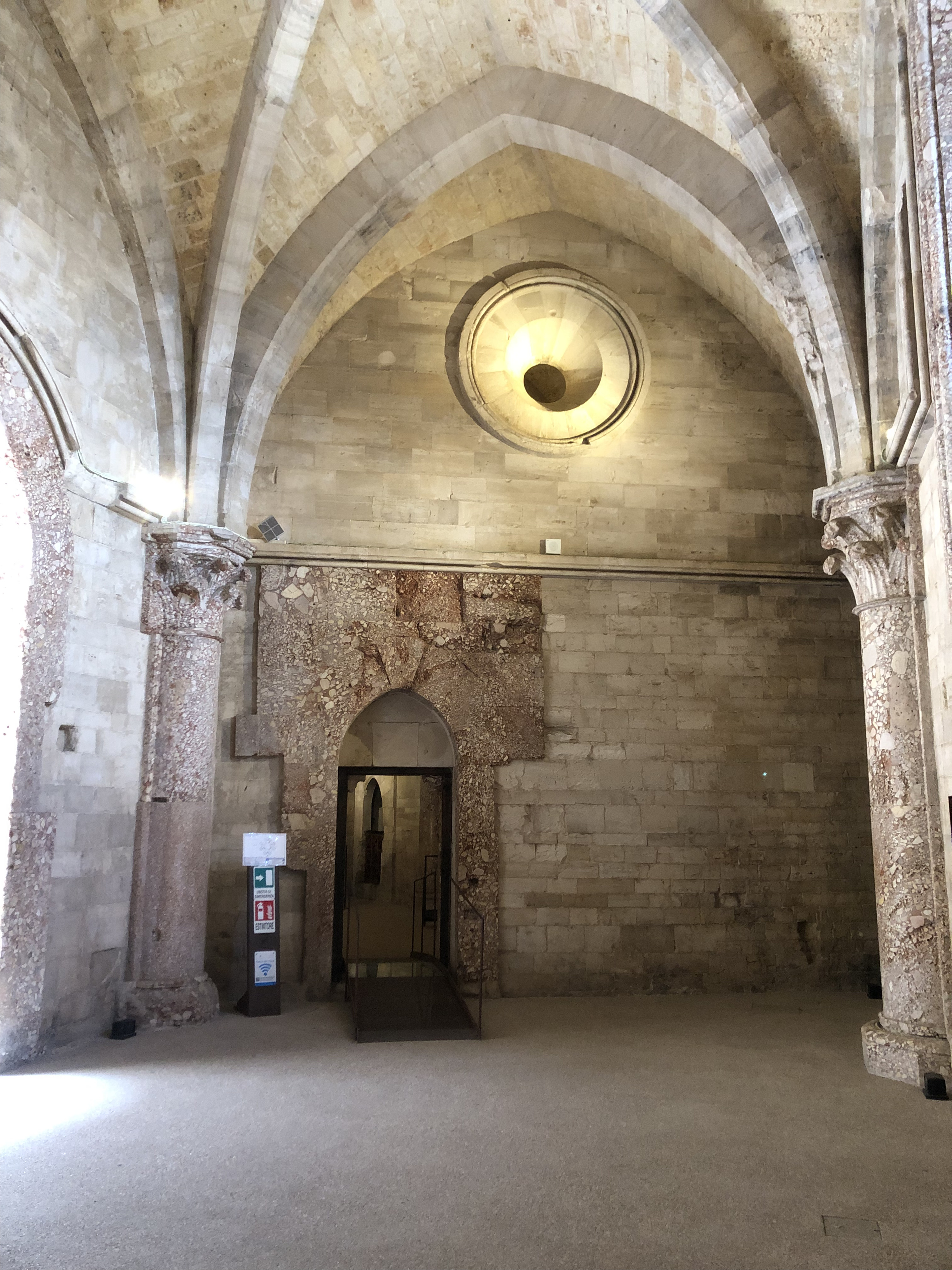Picture Italy Castel del monte 2024-09 41 - Tour Castel del monte