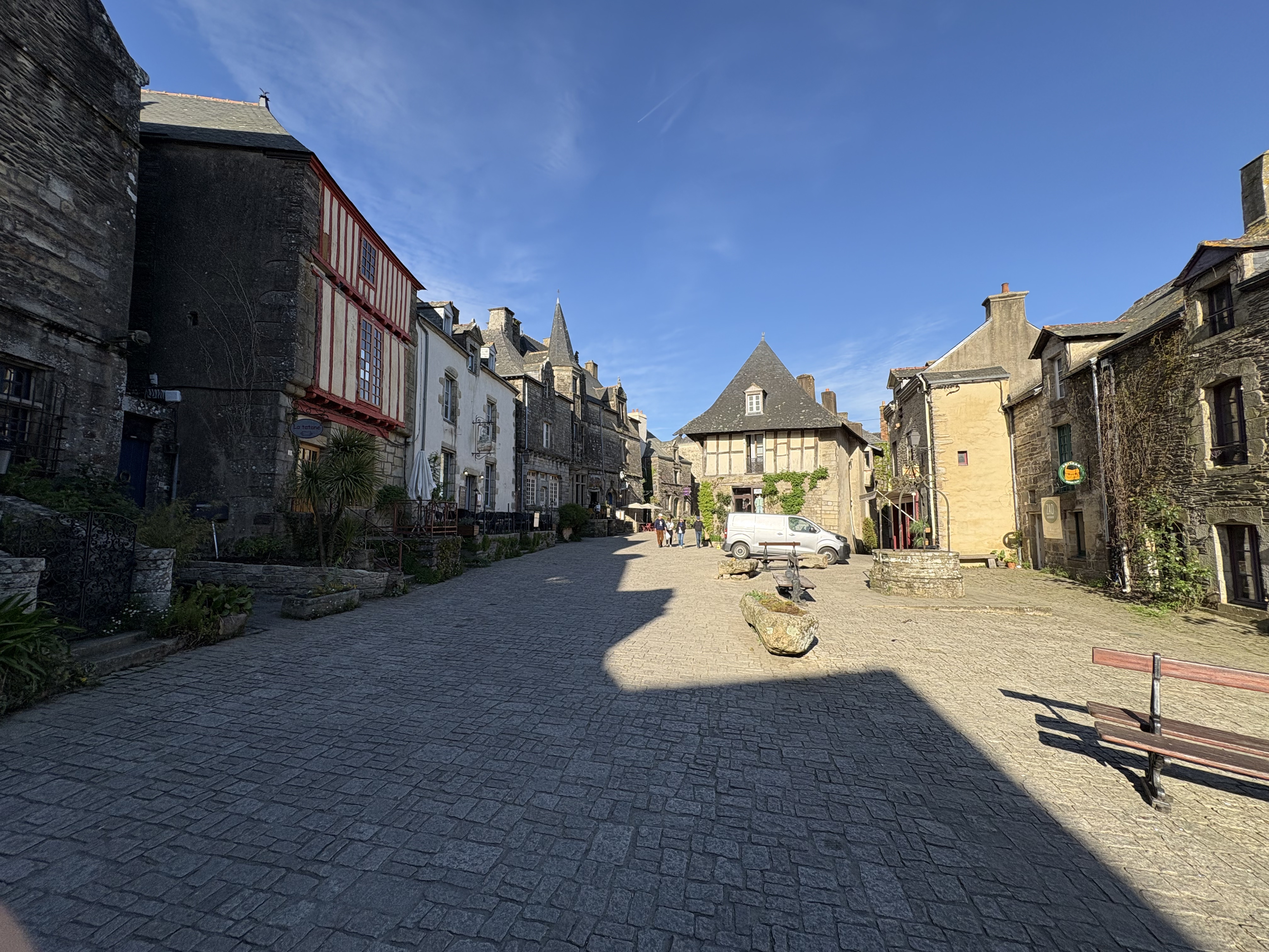 Picture France Rochefort en terre 2026-04 49 - Journey Rochefort en terre