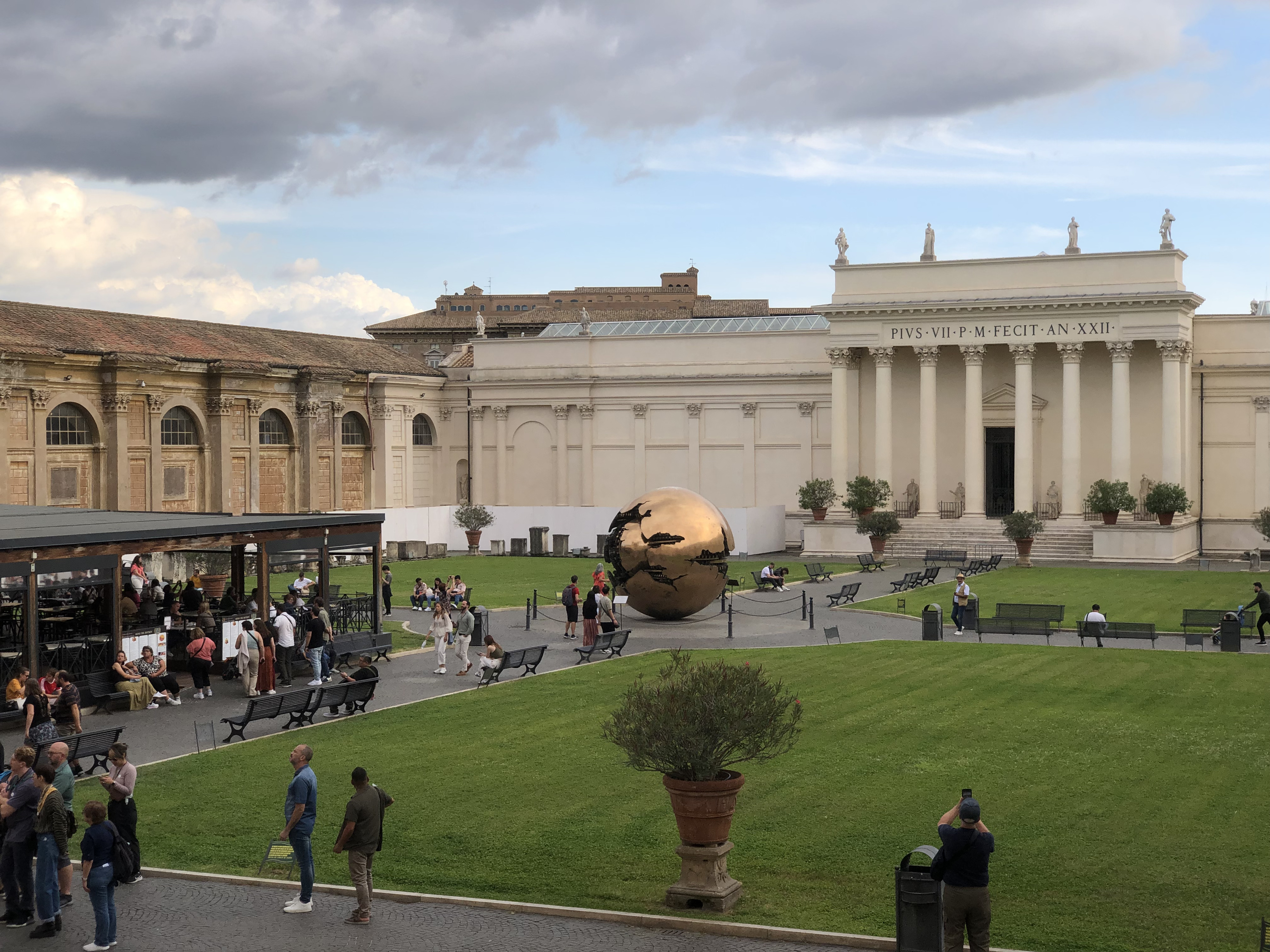 Picture Italy Rome Vatican Museum 2024-09 16 - Recreation Vatican Museum