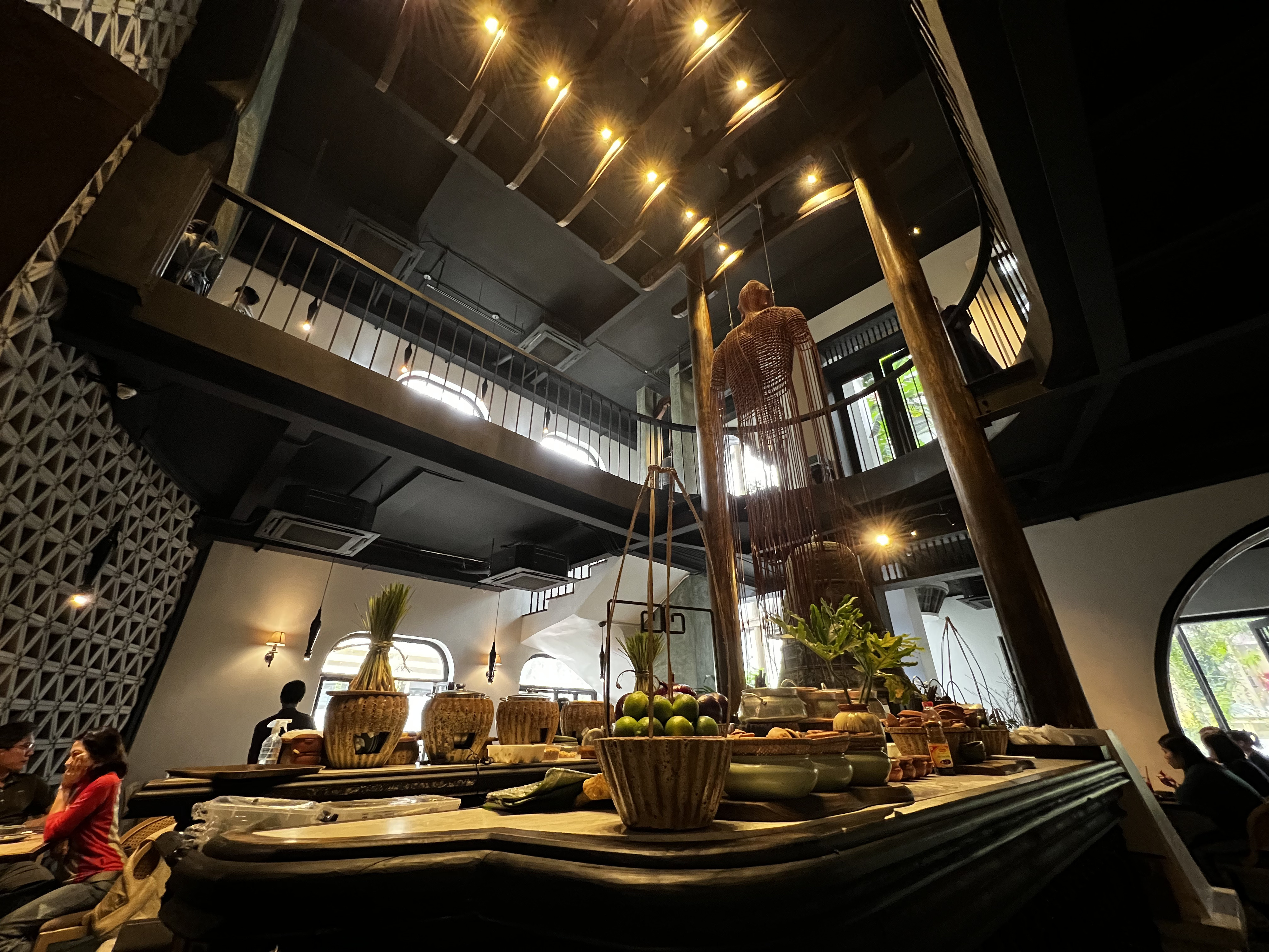 Picture Vietnam Hanoi Sadhu Vegetarian Restaurant 2024-01 13 - Around Sadhu Vegetarian Restaurant