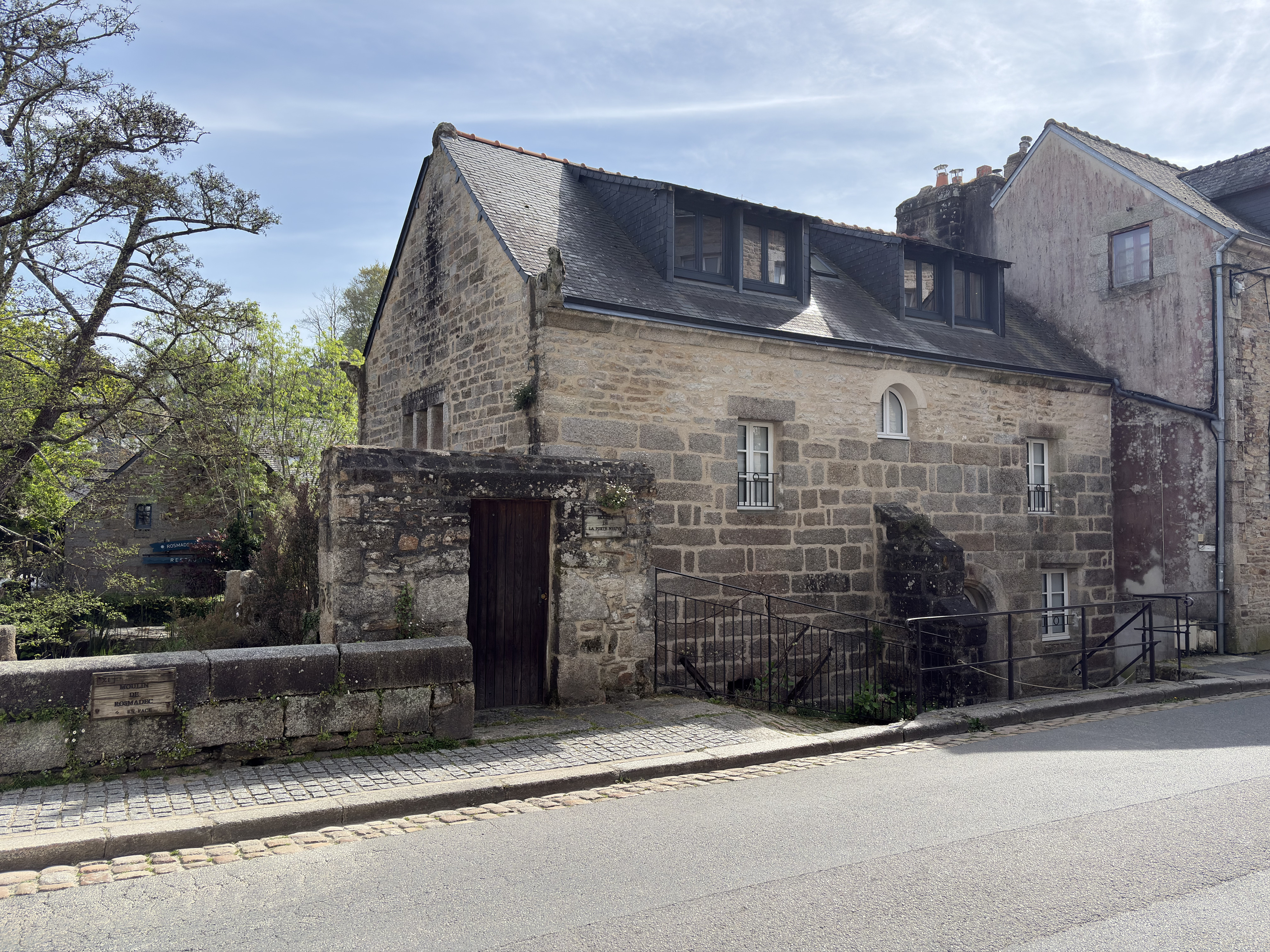 Picture France Pont Aven 2026-04 53 - Tours Pont Aven