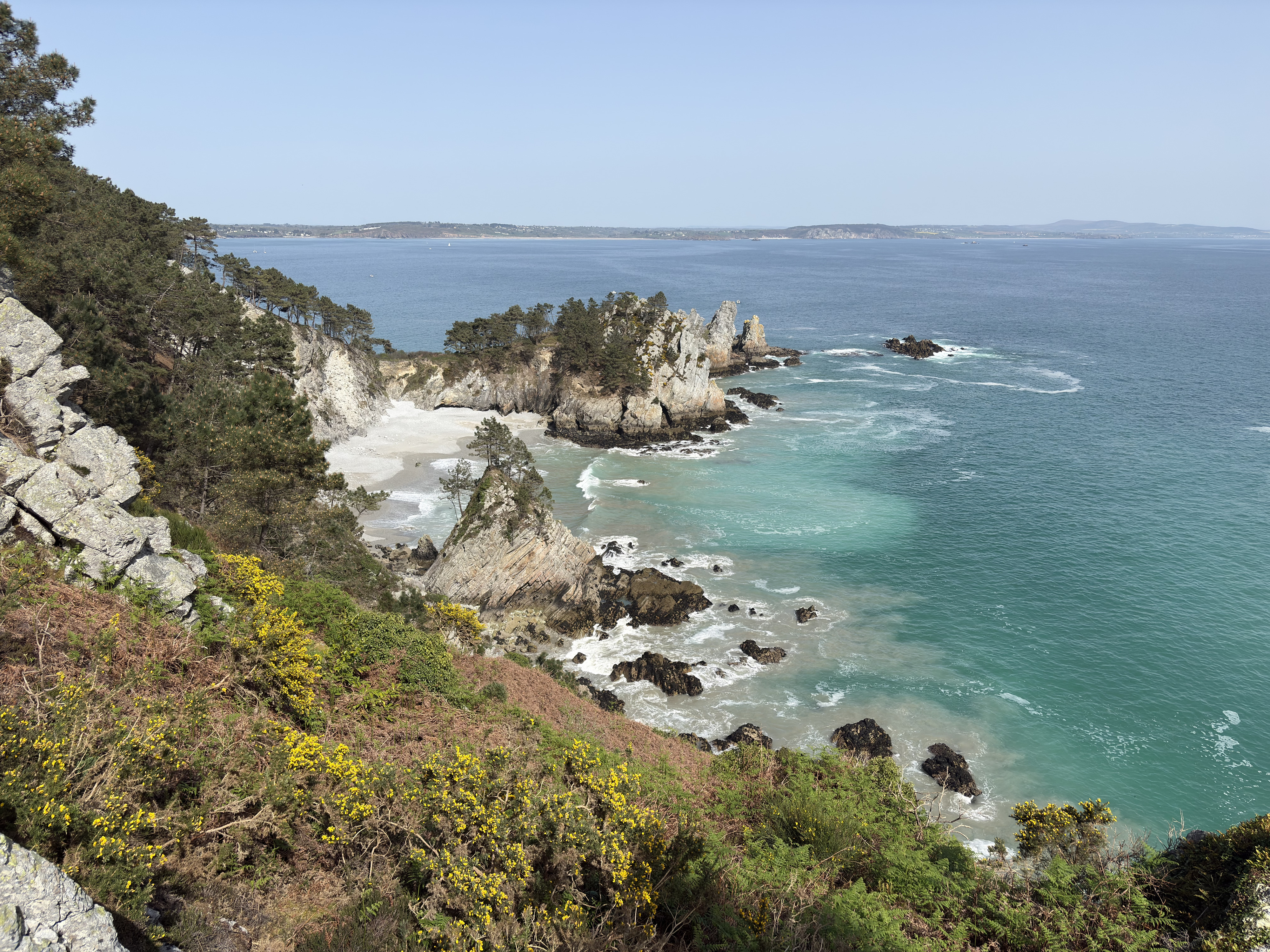 Picture France Crozon Ile Vierge Beach 2026-04 51 - Tour Ile Vierge Beach