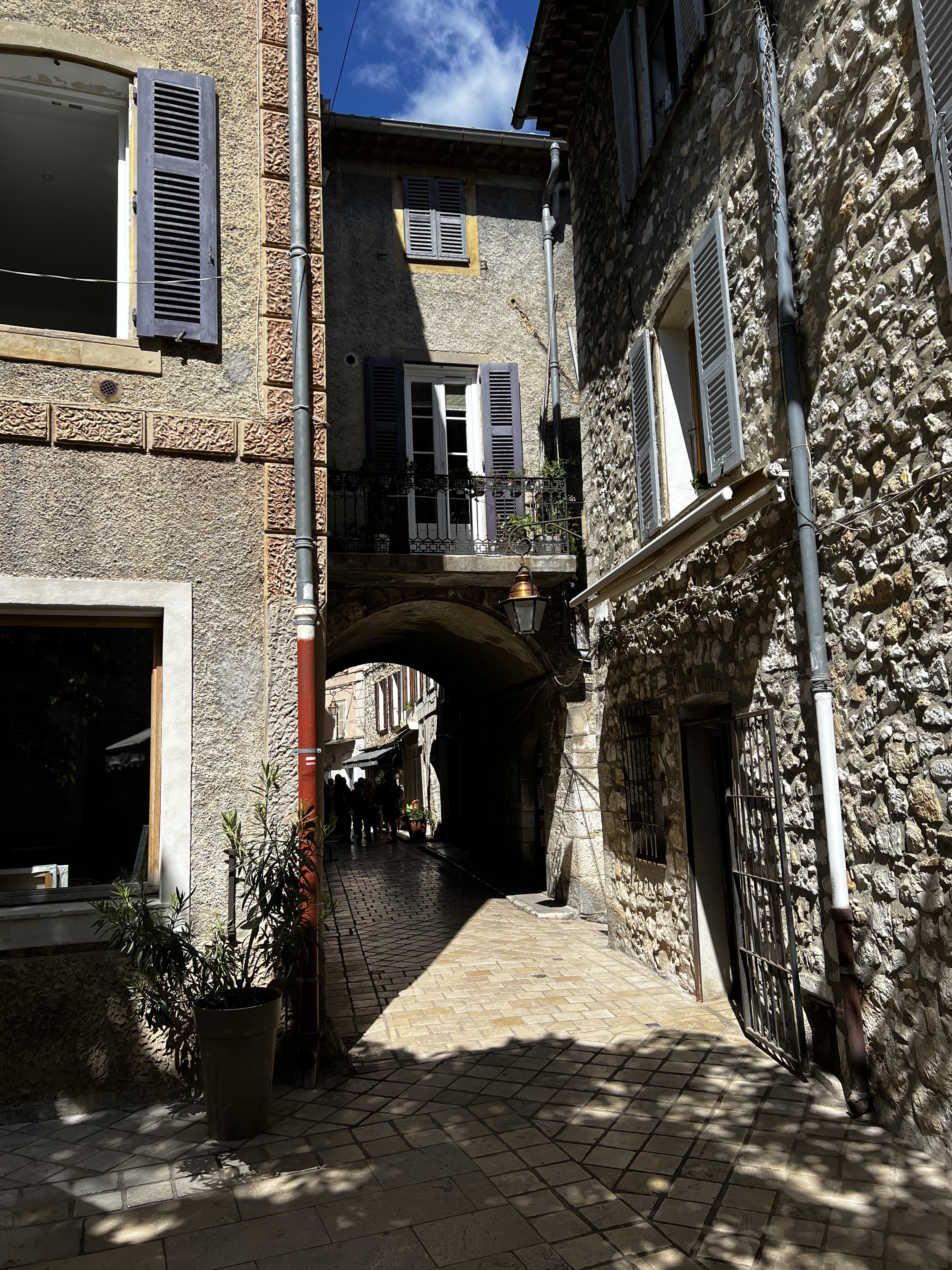 Picture France Vence 2024-04 38 - Tour Vence