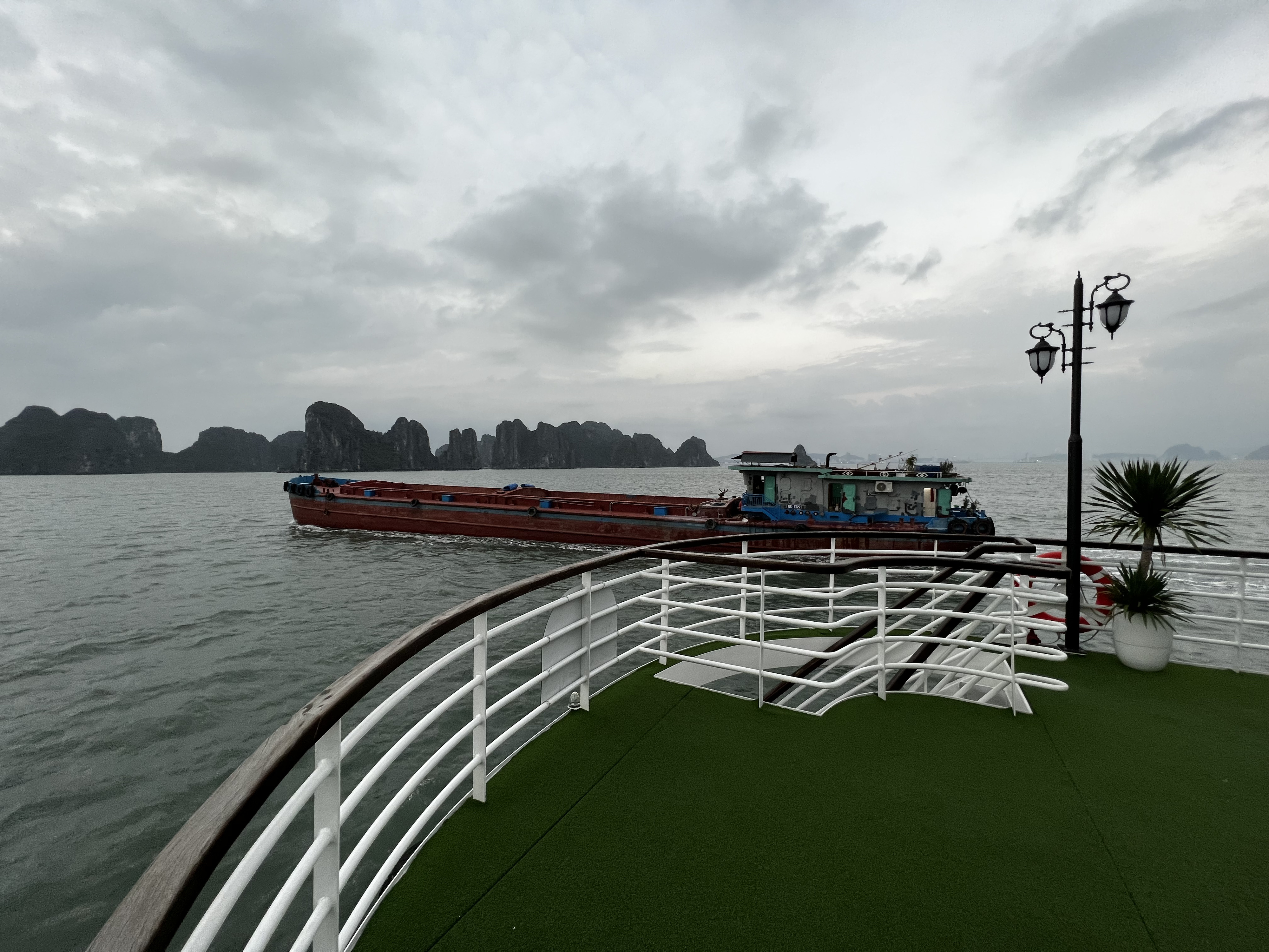 Picture Vietnam Ha Long Bay 2024-01 9 - Center Ha Long Bay