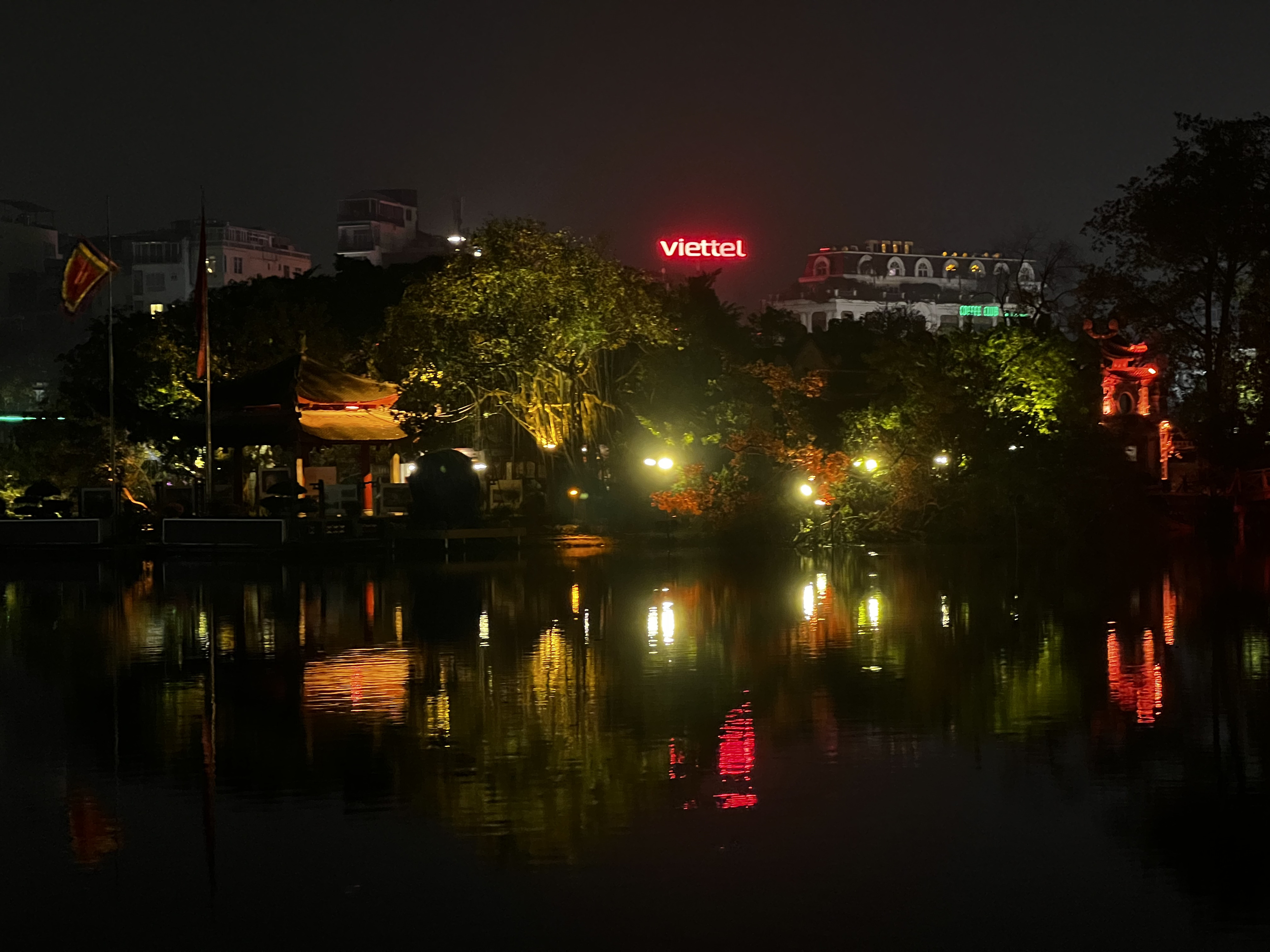 Picture Vietnam Hanoi Hoan Kiem Lake 2024-01 23 - Tours Hoan Kiem Lake