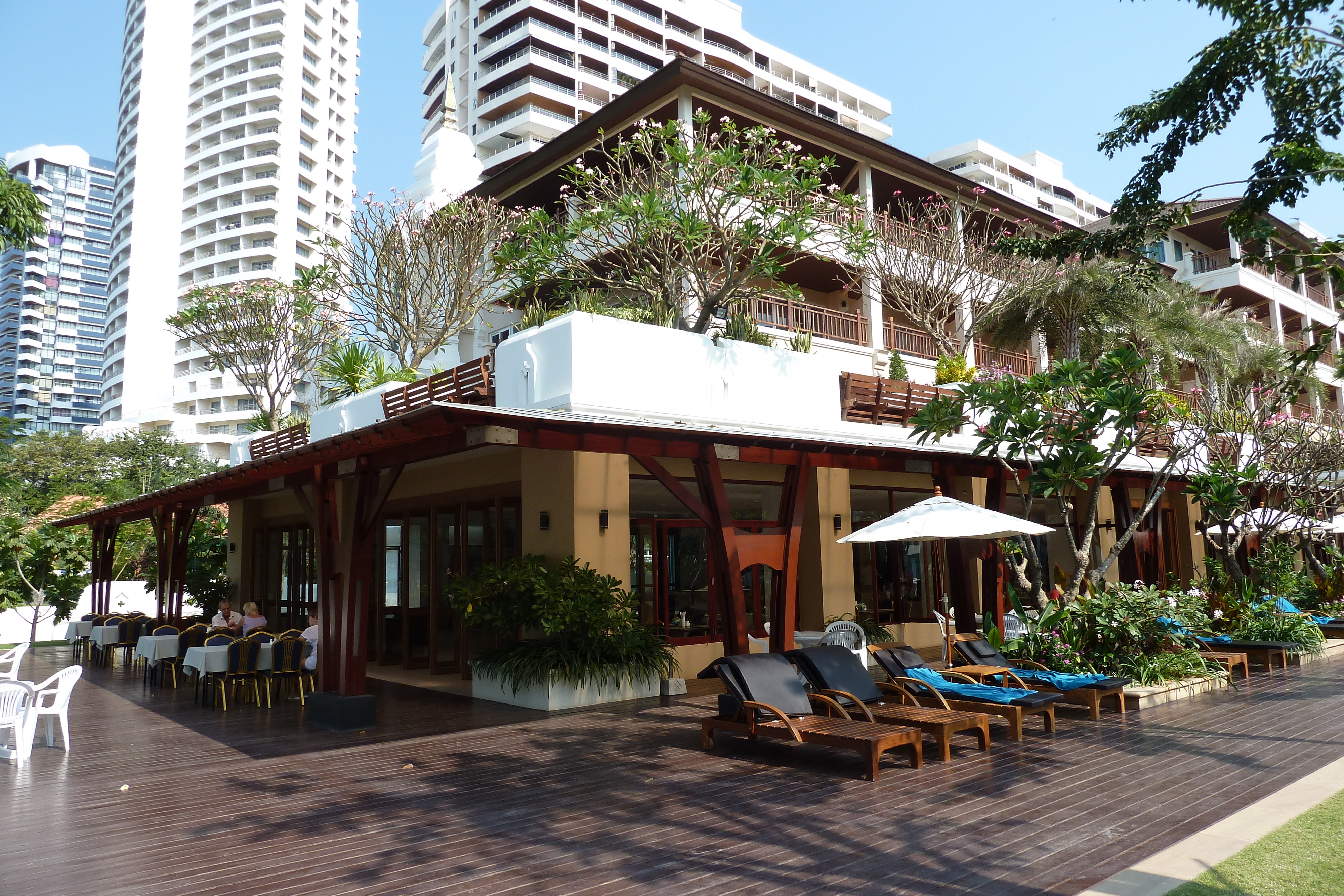 Picture Thailand Pattaya Grand Heritage Hotel 2011-01 37 - Around Grand Heritage Hotel