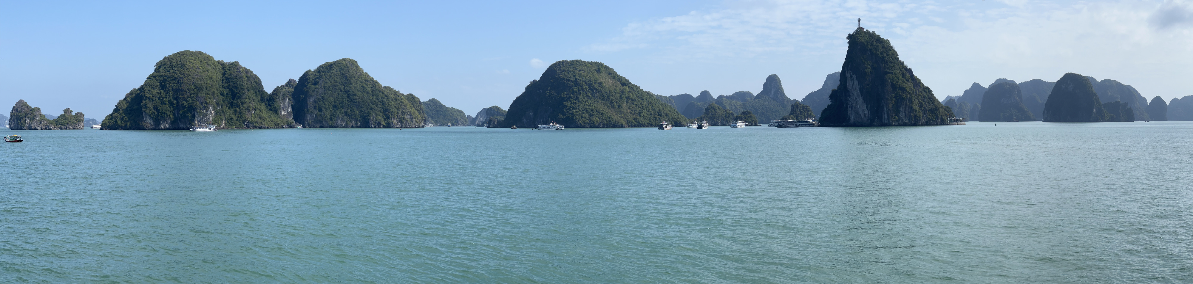 Picture Vietnam Ha Long Bay 2024-01 149 - Center Ha Long Bay