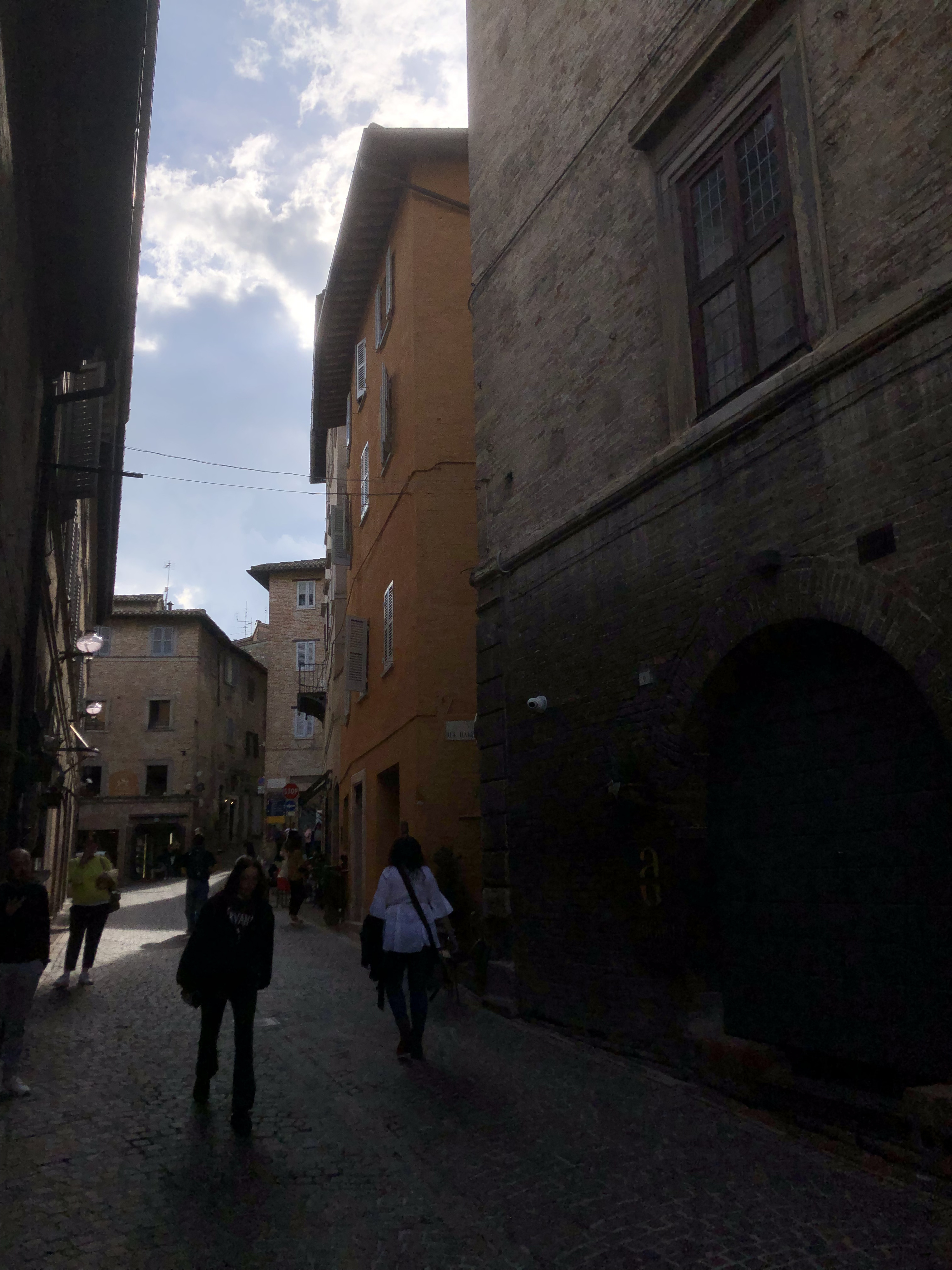 Picture Italy Urbino 2024-09 491 - Tour Urbino