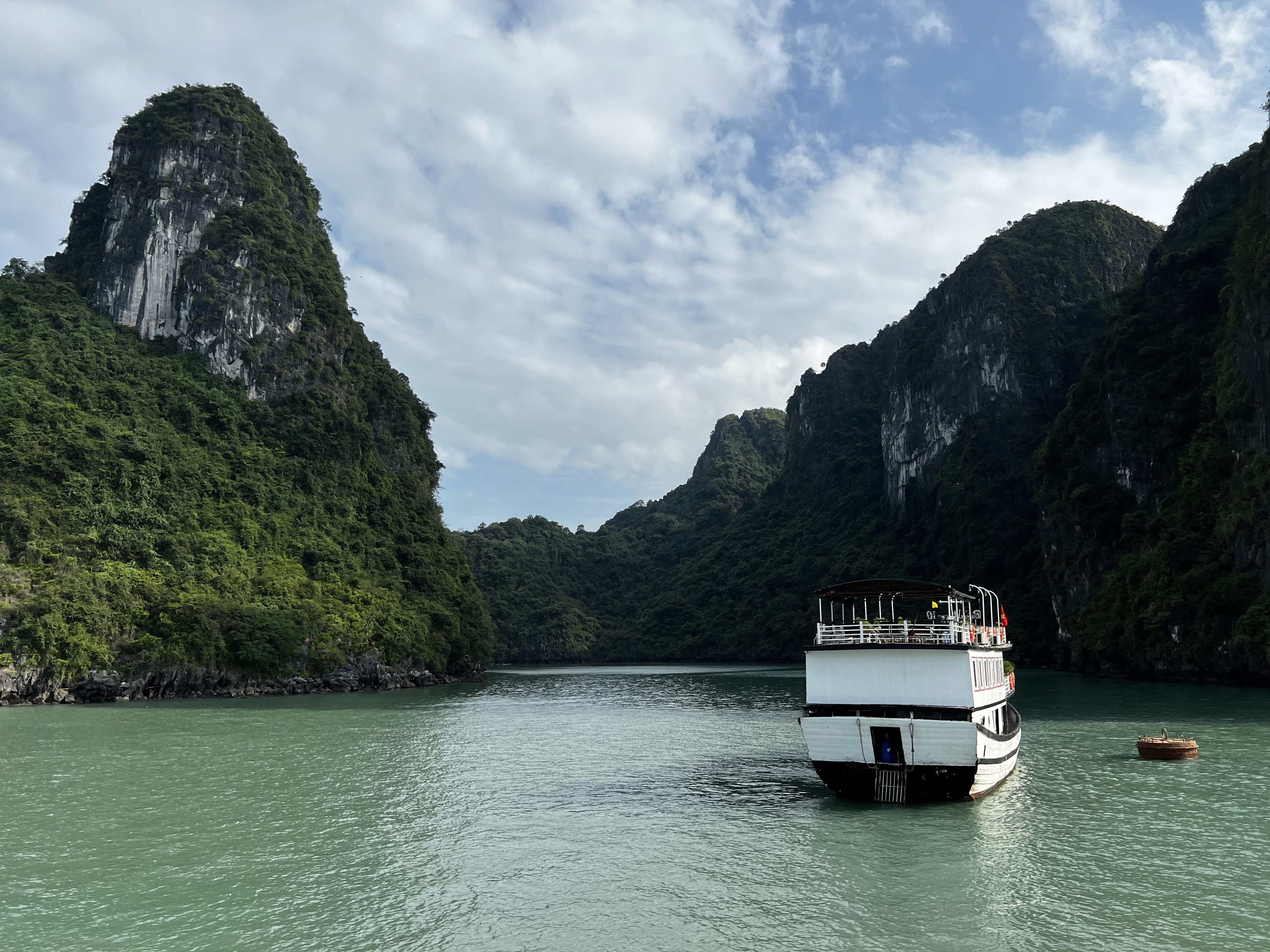 Picture Vietnam Ha Long Bay 2024-01 36 - Recreation Ha Long Bay