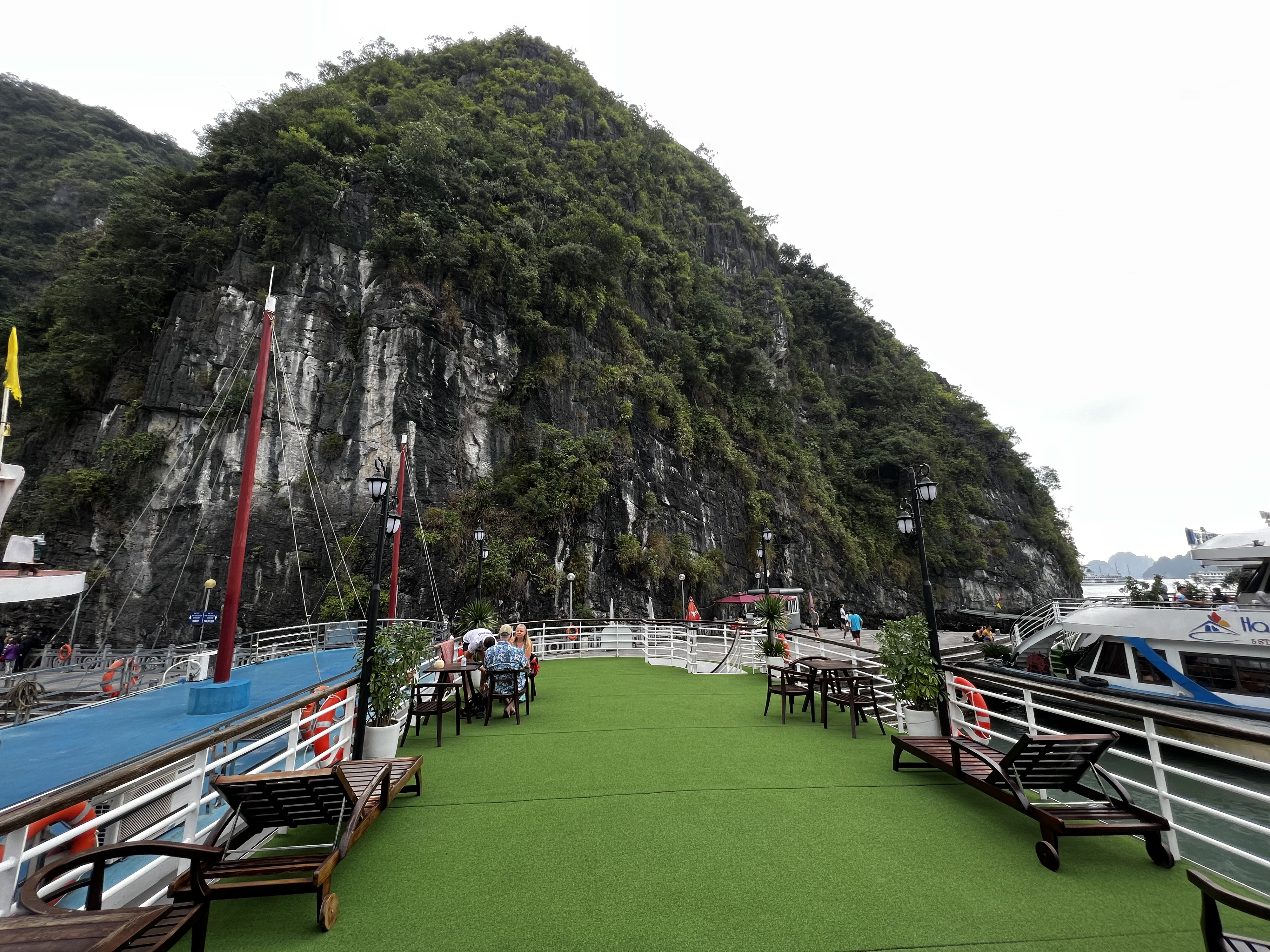 Picture Vietnam Ha Long Bay 2024-01 8 - Discovery Ha Long Bay