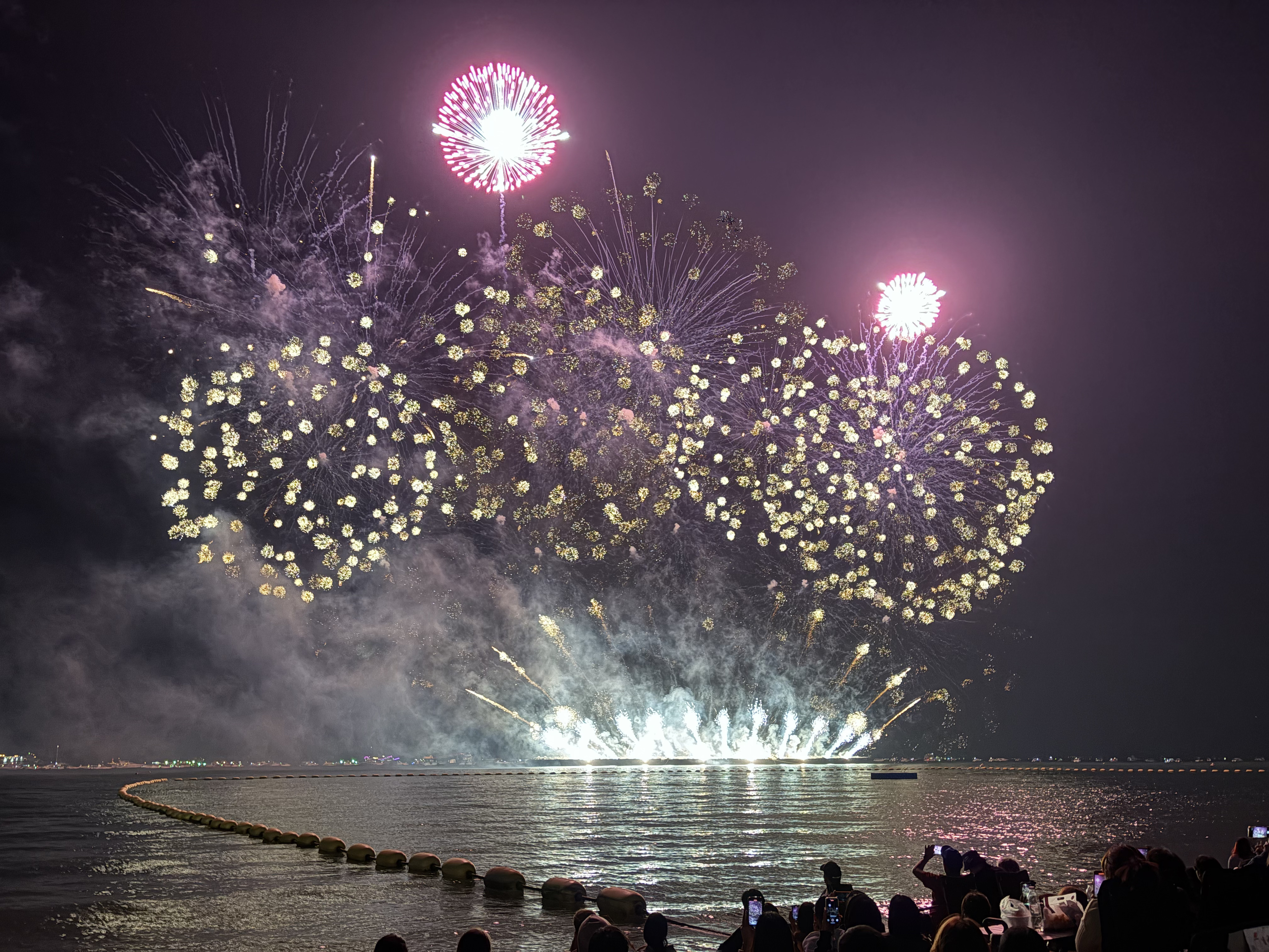 Picture Thailand Pattaya pattaya firework festival 2025-12 33 - Tour pattaya firework festival