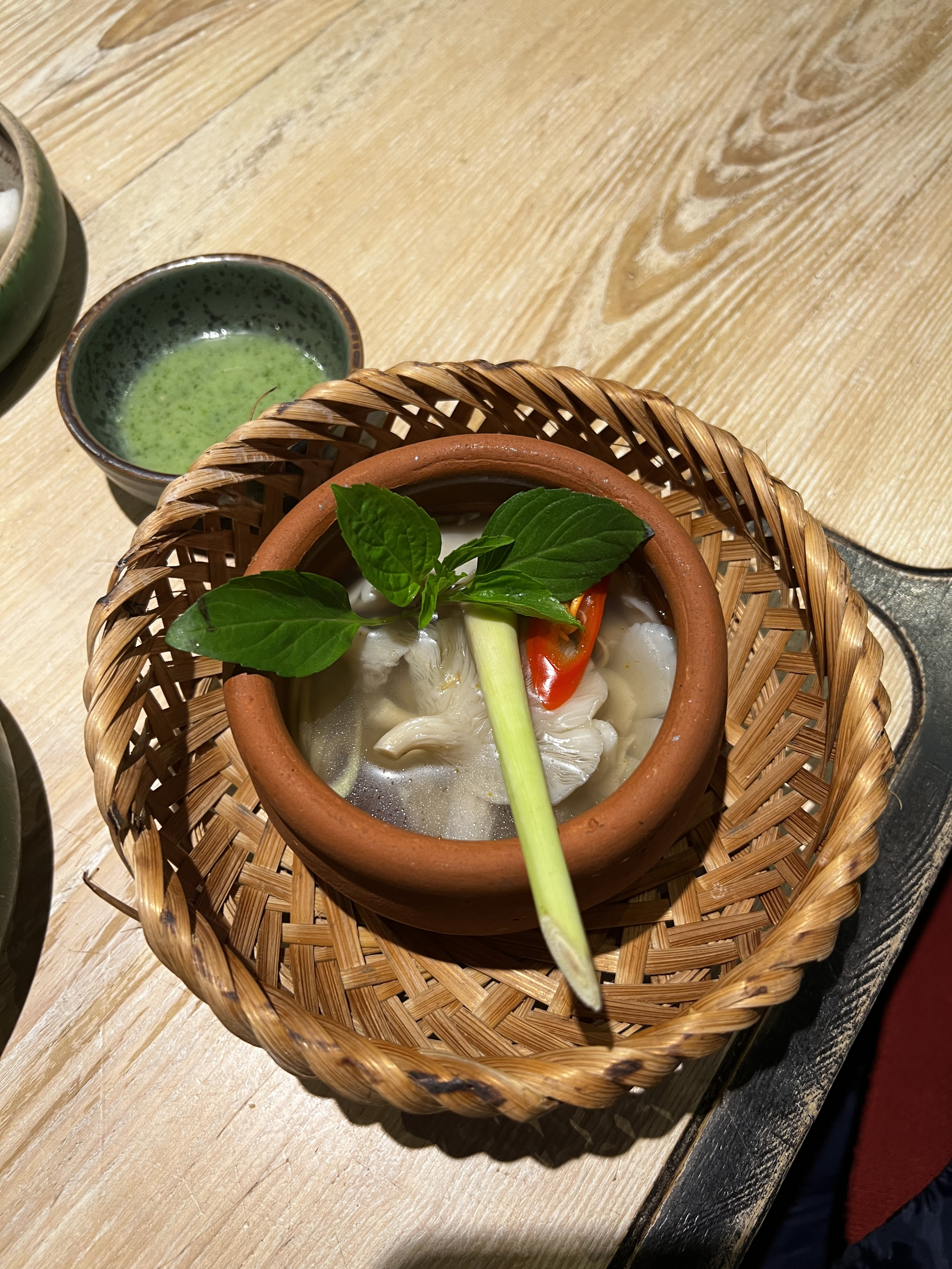 Picture Vietnam Hanoi Sadhu Vegetarian Restaurant 2024-01 3 - Recreation Sadhu Vegetarian Restaurant