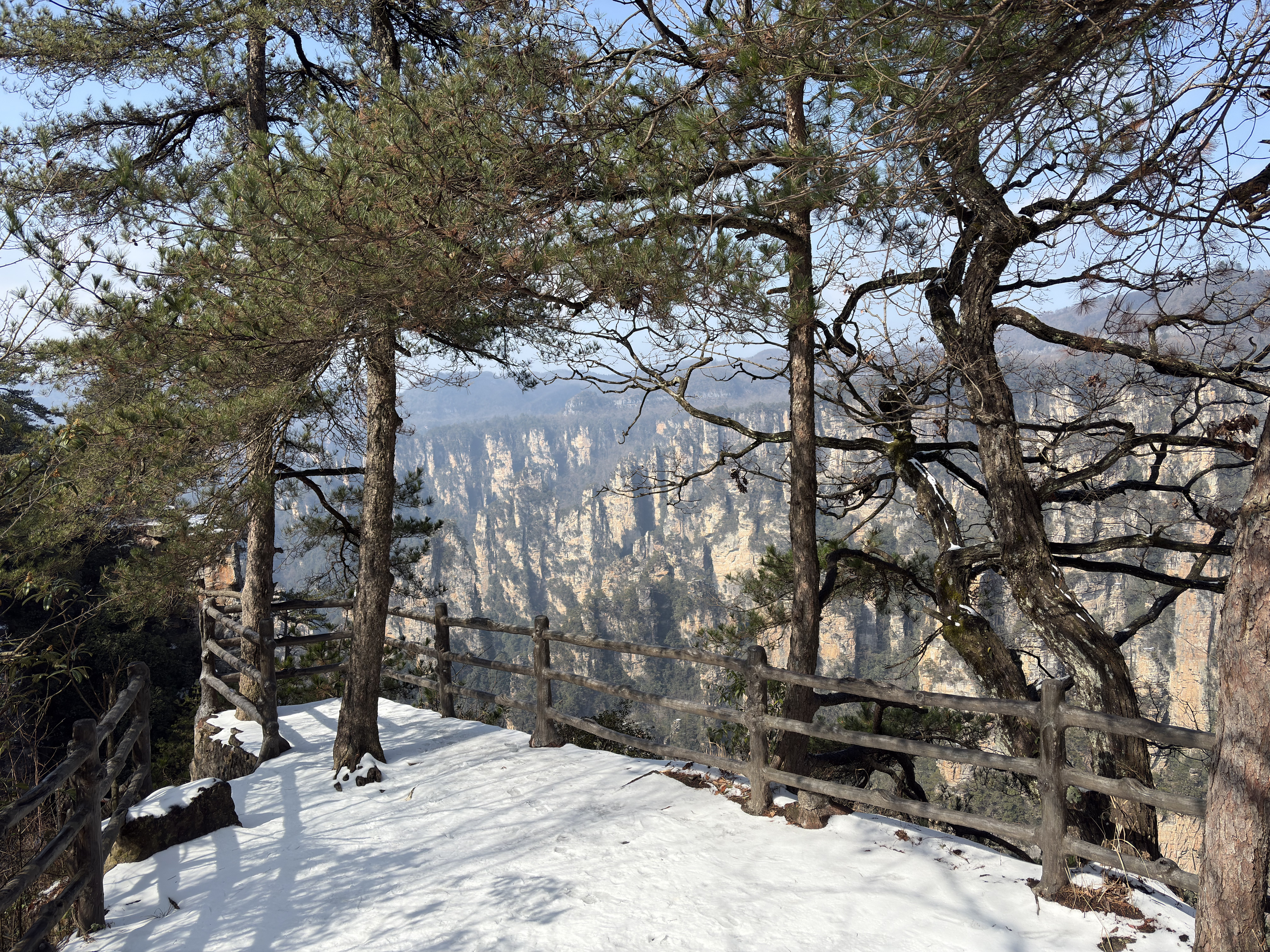 Picture China Zhangjiajie Tianzi Mountrain 2026-01 135 - Around Tianzi Mountrain